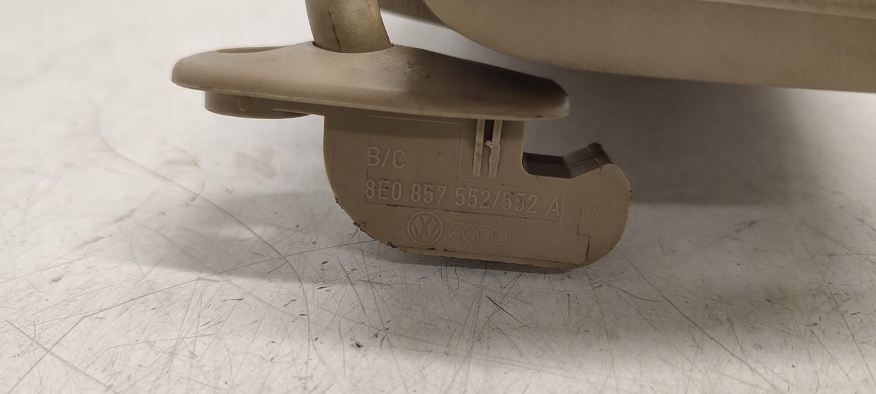 visor przeciwsloneczny right Audi A4 B6 2,4 V6