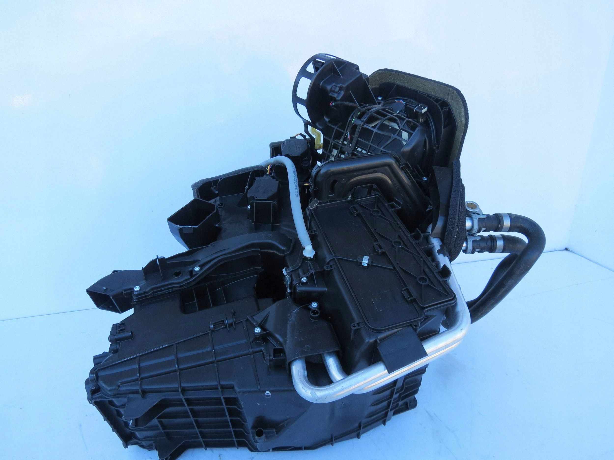 ohřívač KOMPLET VOLVO XC60 a P31348268