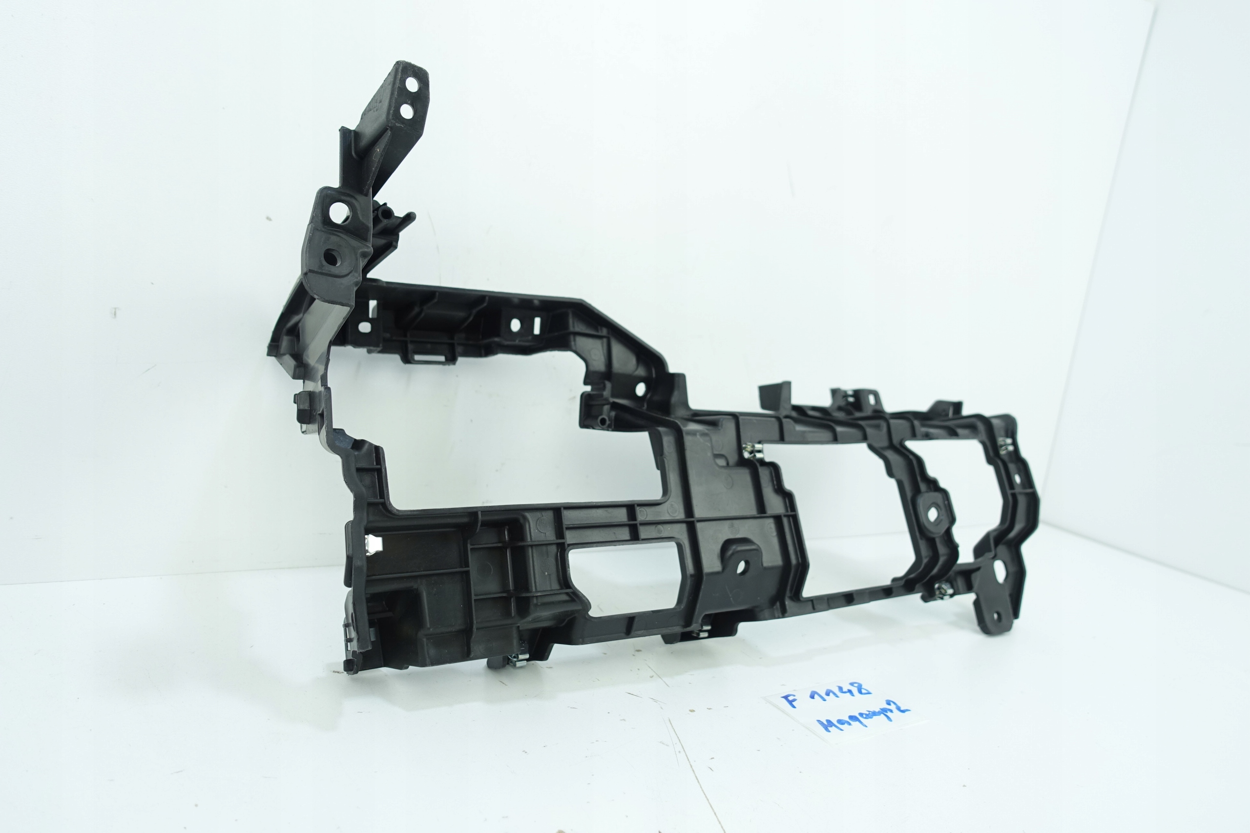 HYUNDAI KONA 2023- EV SX2E Support Console Support plaque HF847-21000