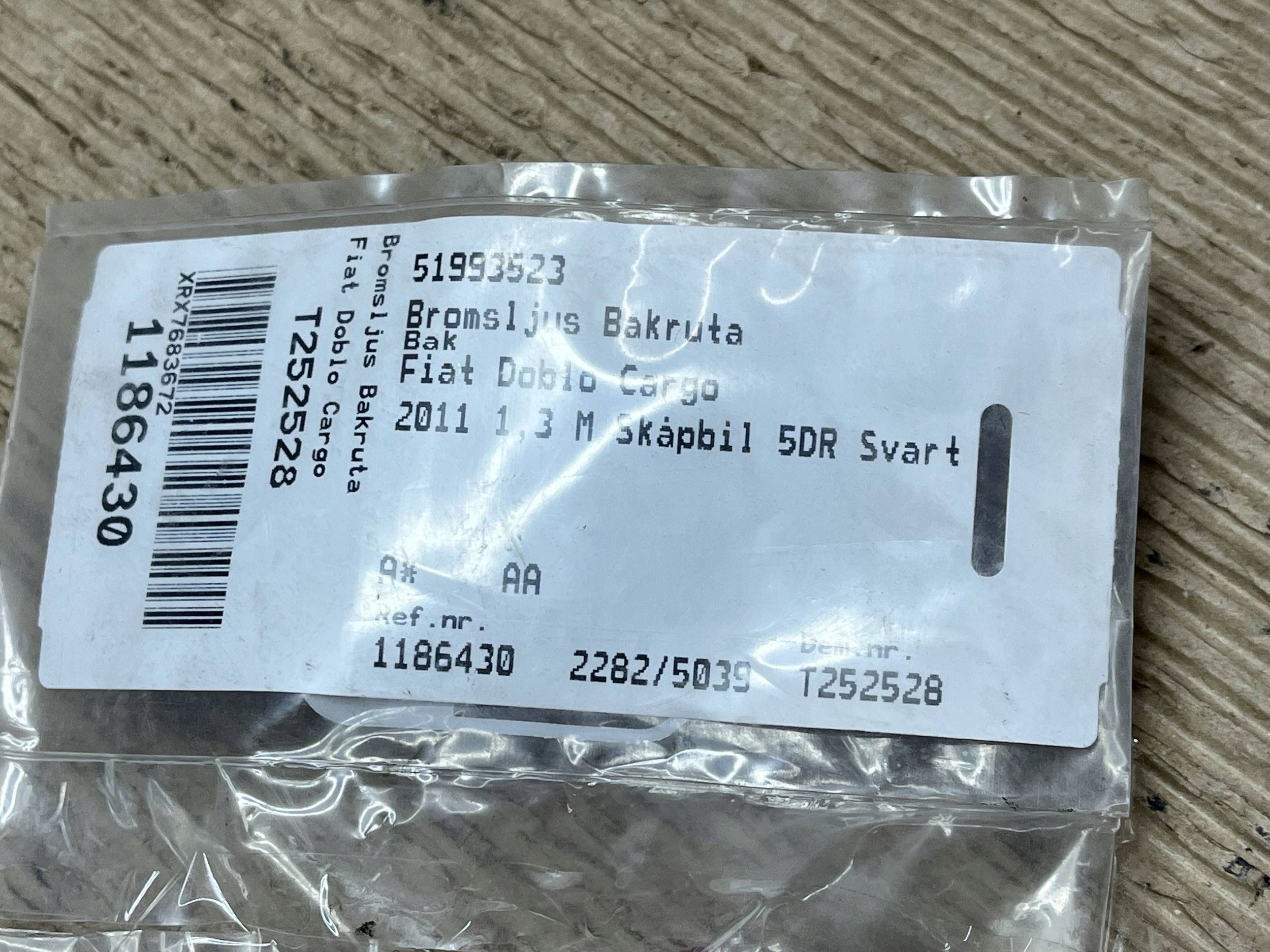 light stopu Fiat Doblo 51993523