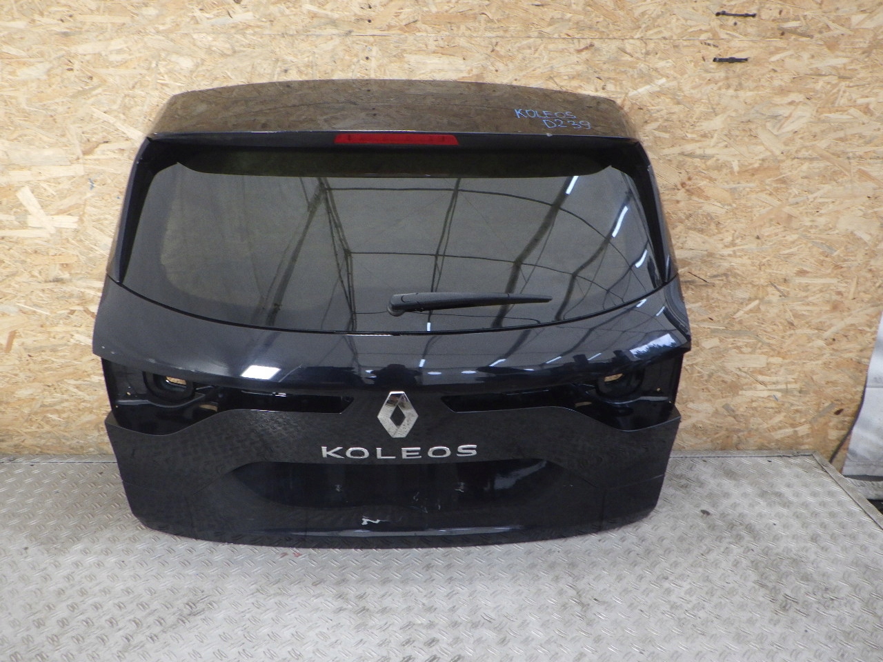 KLAPA TYŁ KAMERA RENAULT KOLEOS II