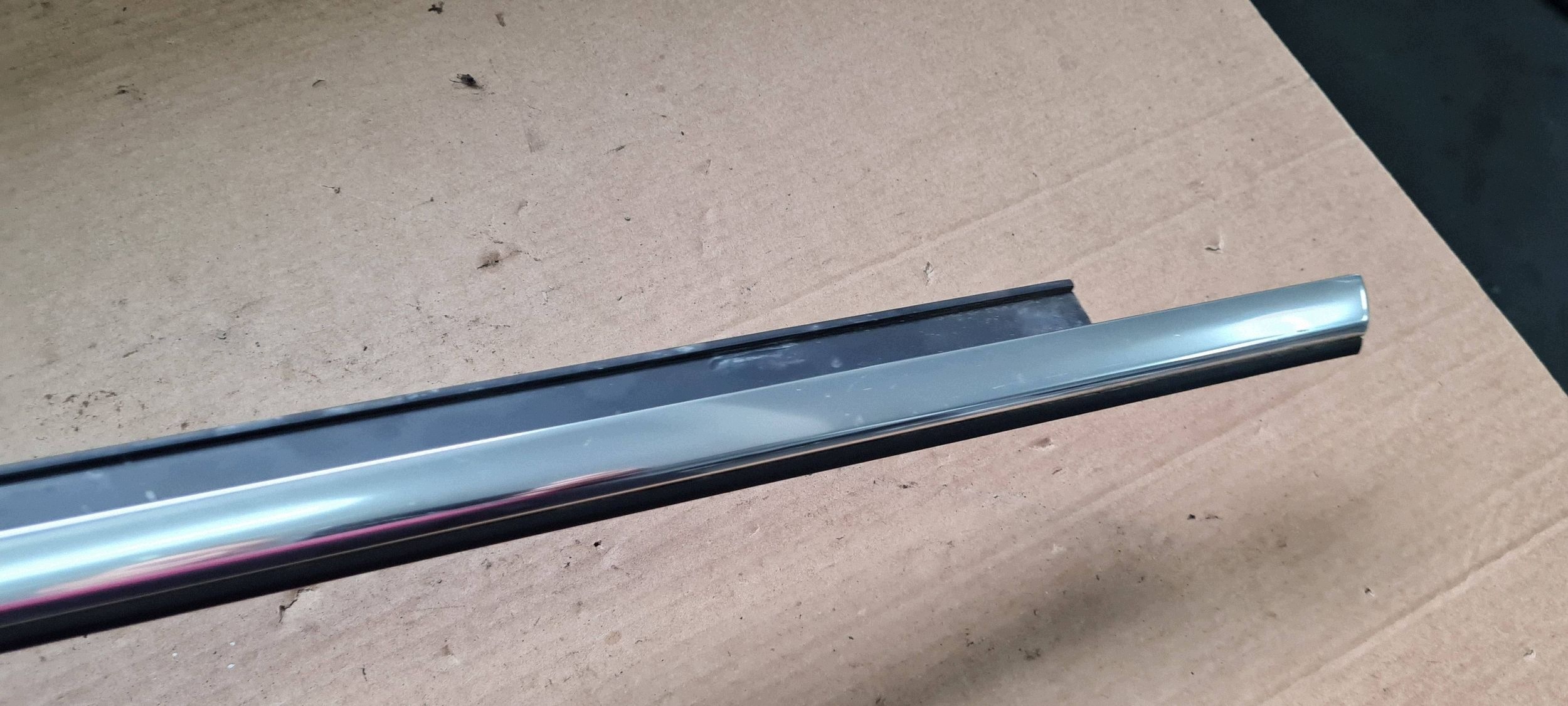 A4 B8 LIFT moulding dust windows left left rear part CHROM 8K0853763E