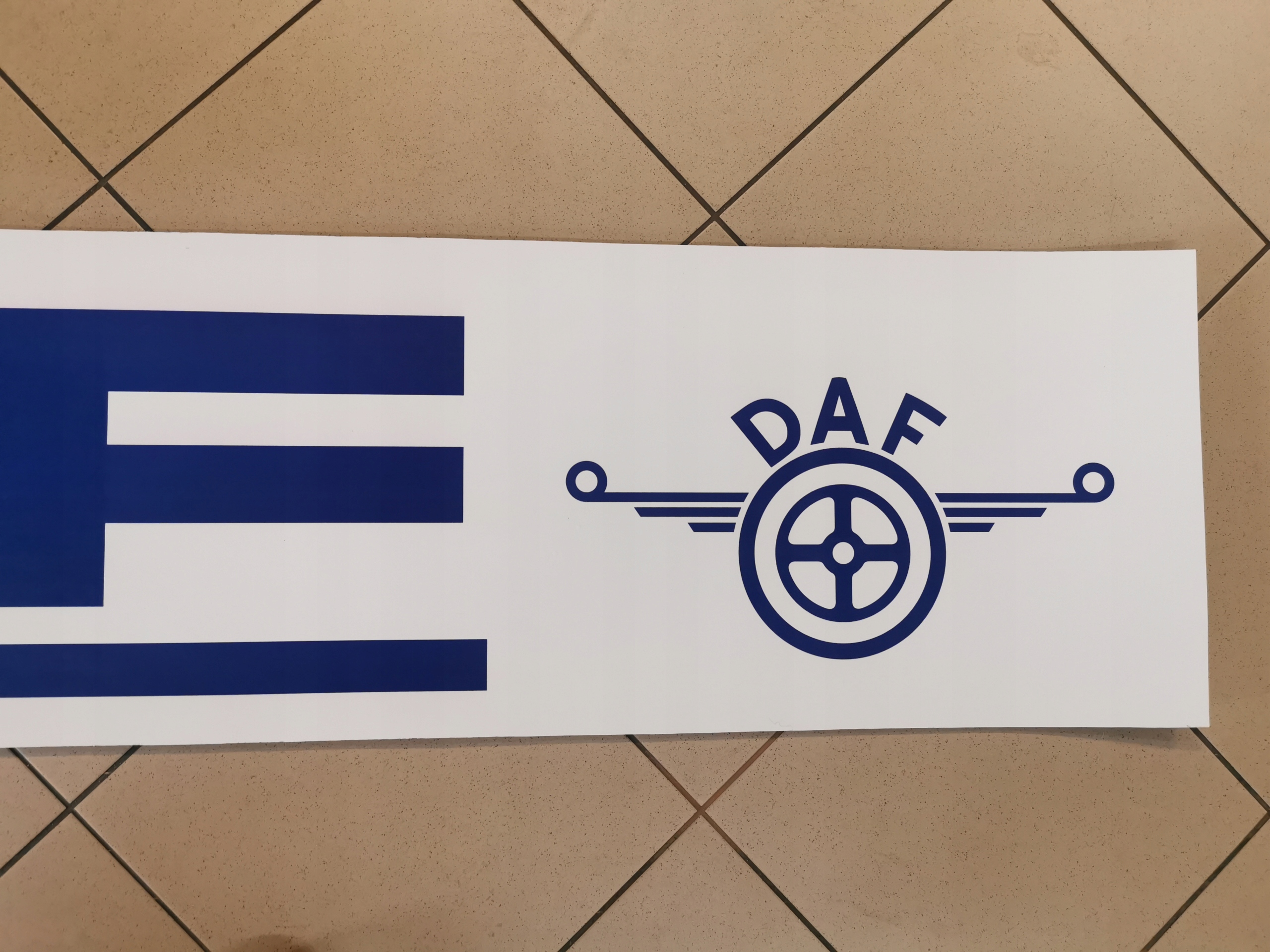 A8dac0f8471d8b83efd3aac2143b