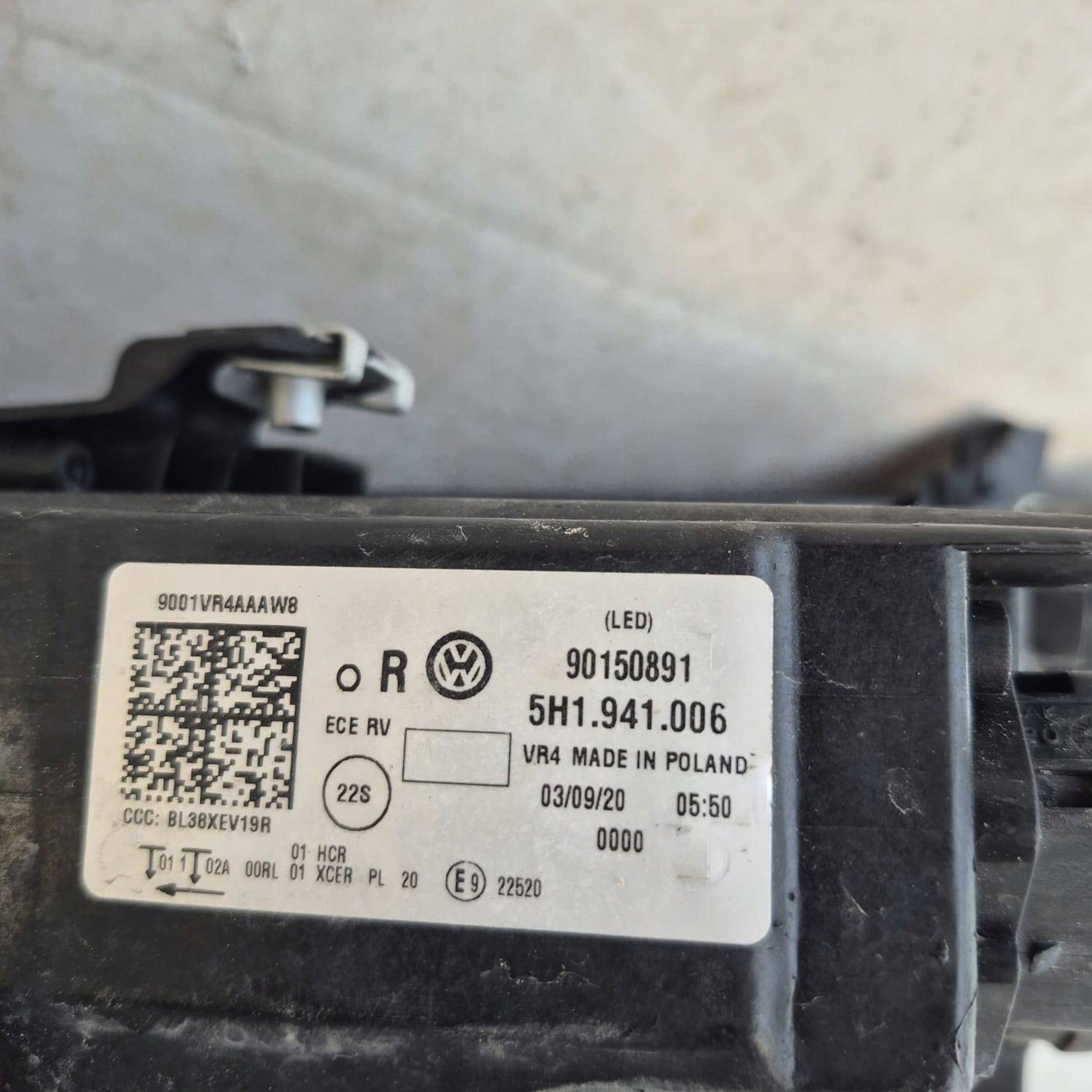 VW GOLF 8 VIII 5H 19- light right front front 5H1941006