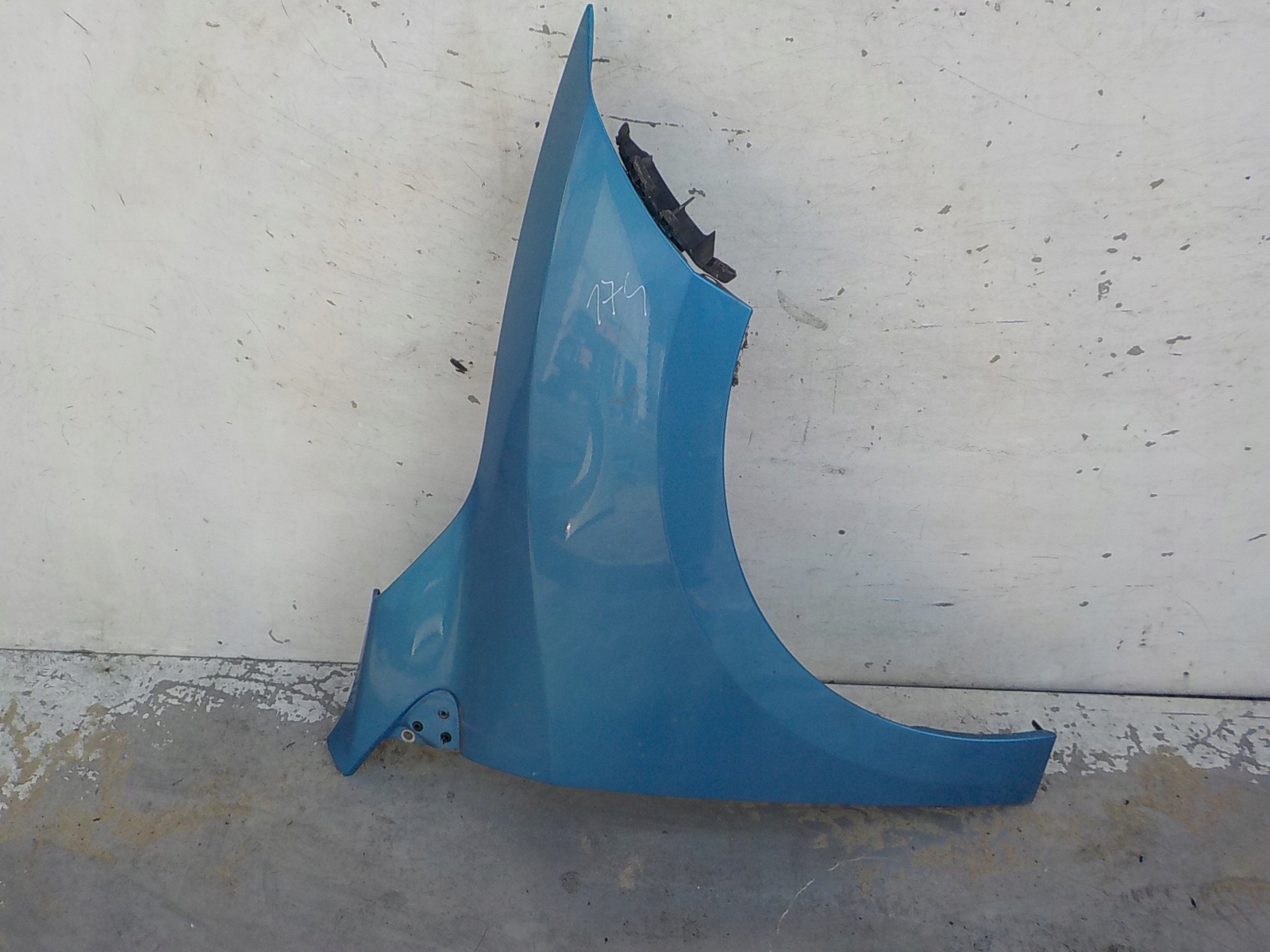 174 RENAULT MEGANE III fender right front front