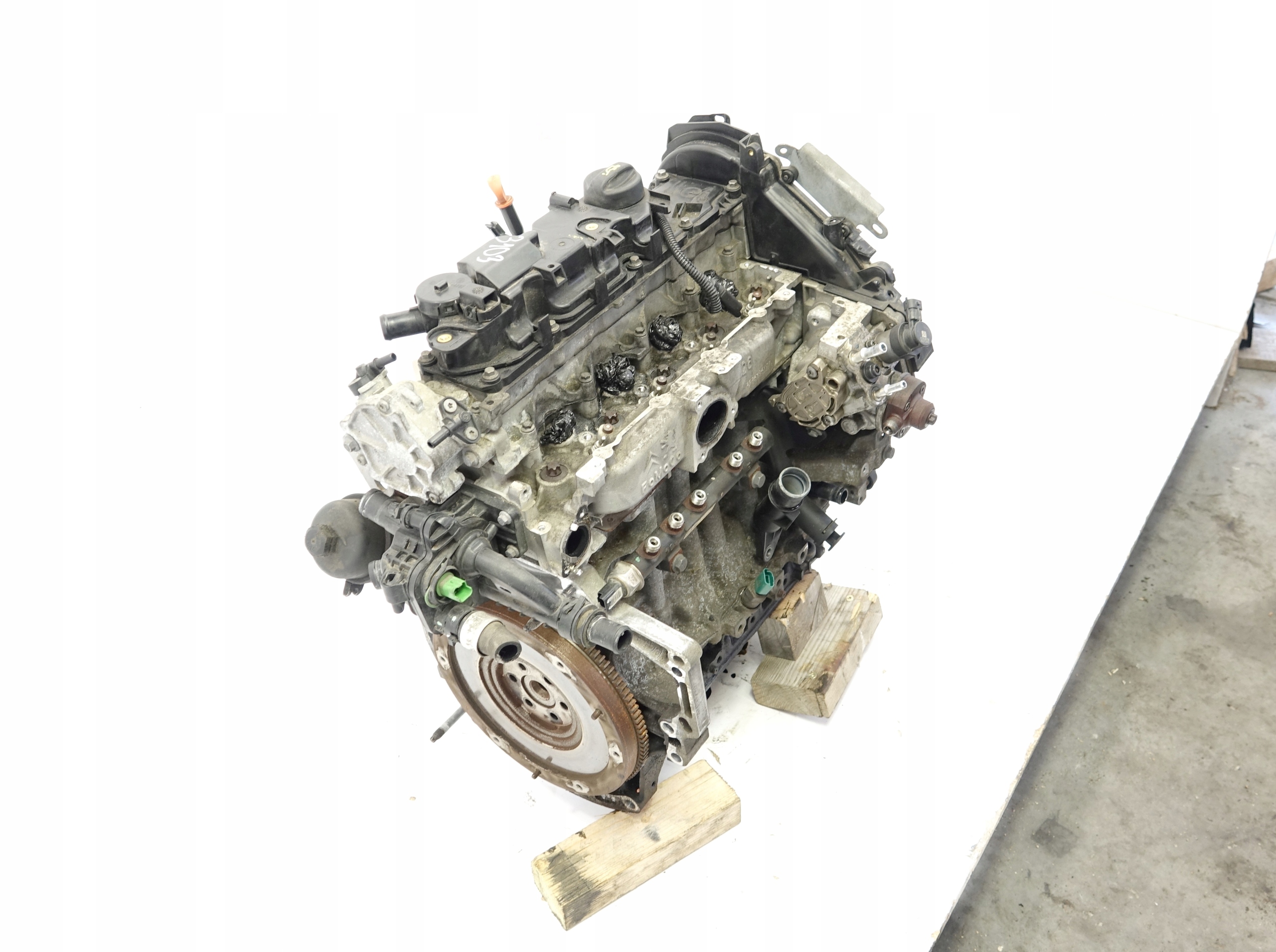 engine CITROEN C3 II PEUGEOT 208 and 1.4 HDI 8HP