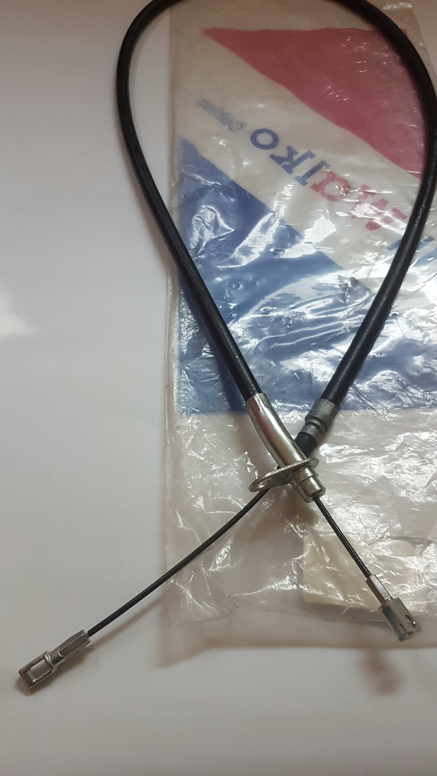 АВТОЗАПЧАСТИНИ