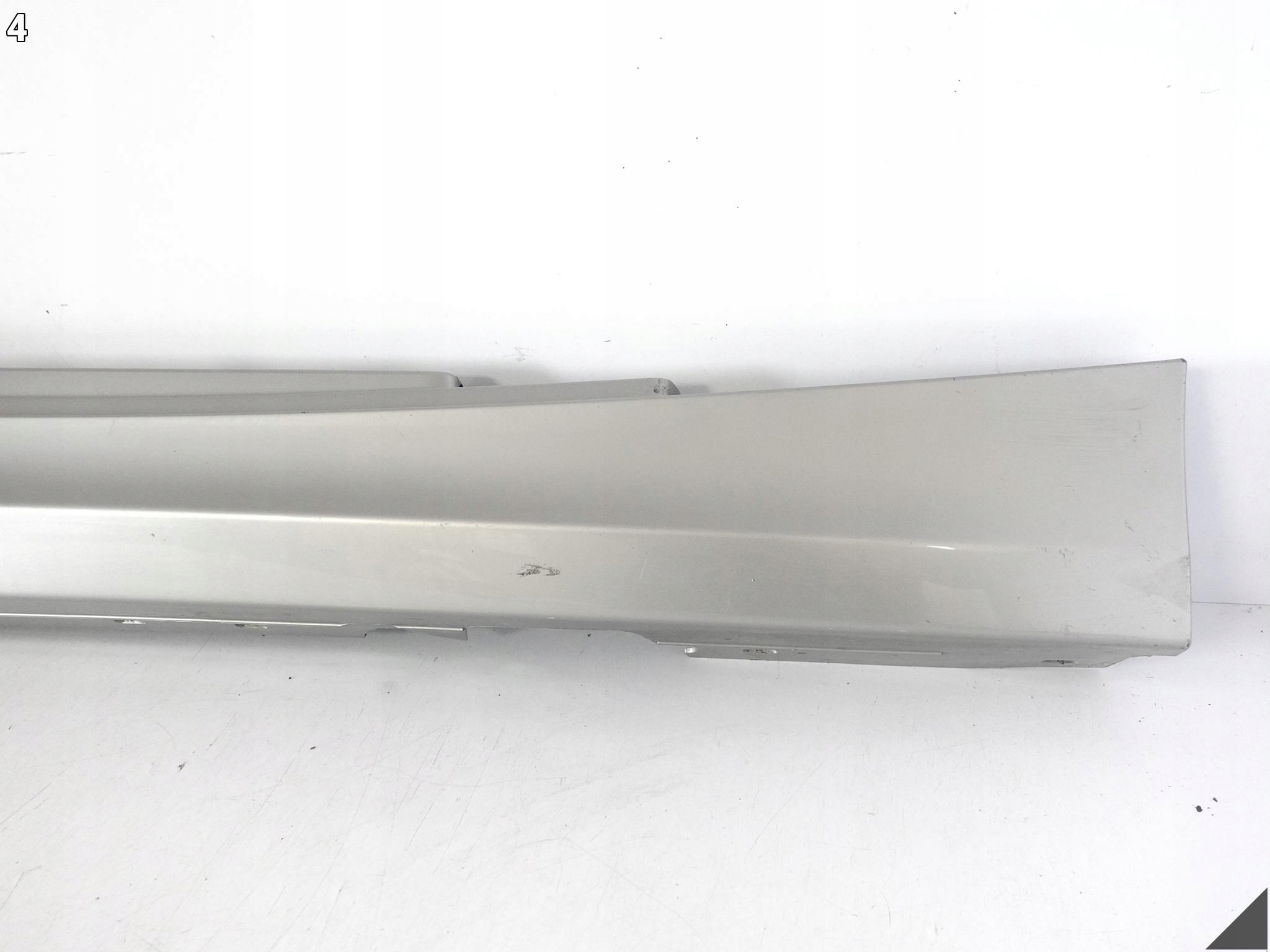 BMW E81 E82 E88 04-11 LCI LIFT threshold moulding cover cap threshold right