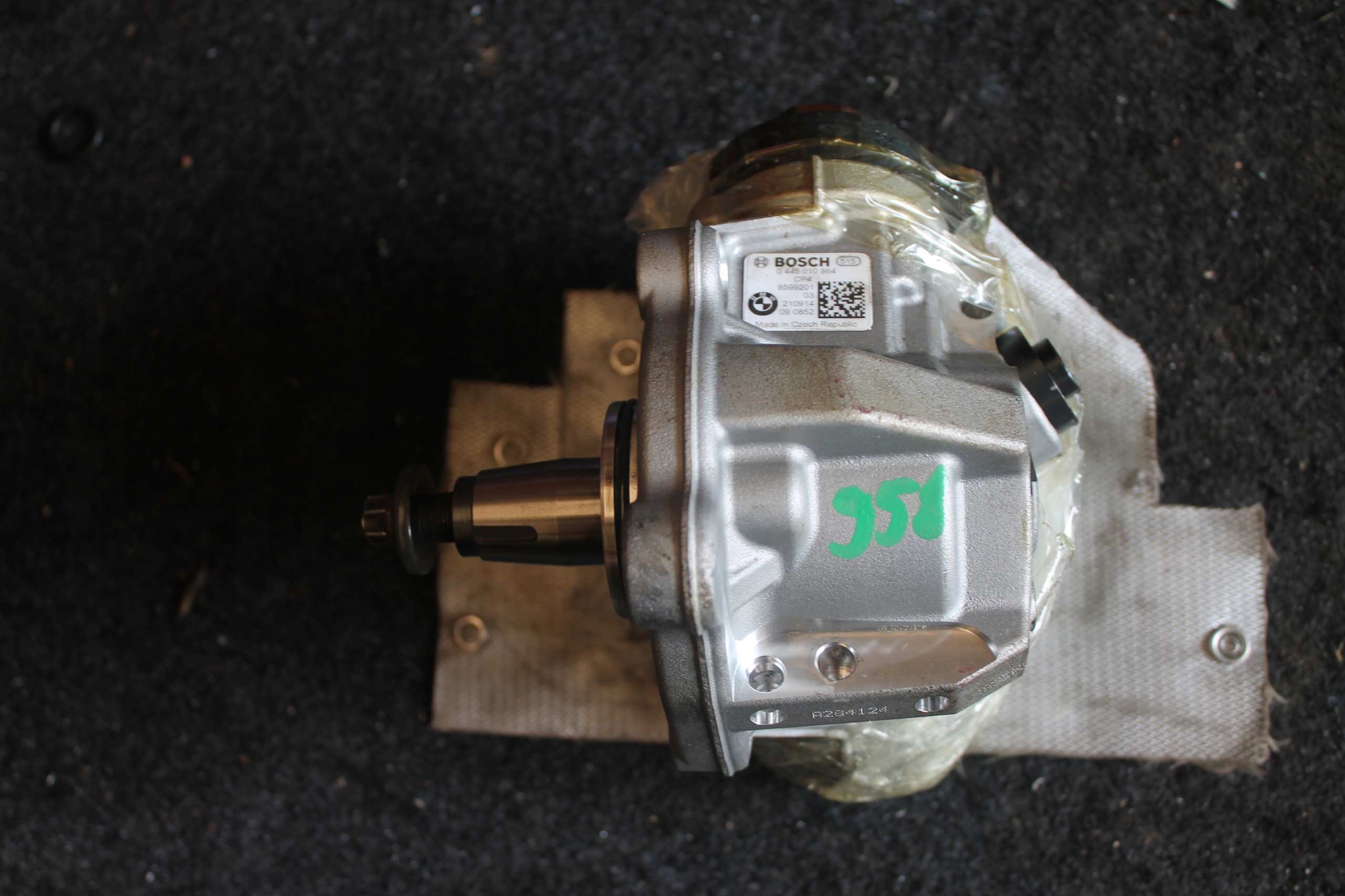 958. Pompe d’injection Carburant BMW 8599201