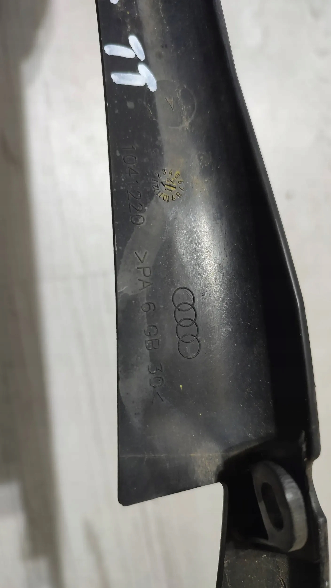 Audi TT 8J 13r 2.0tdi cover
