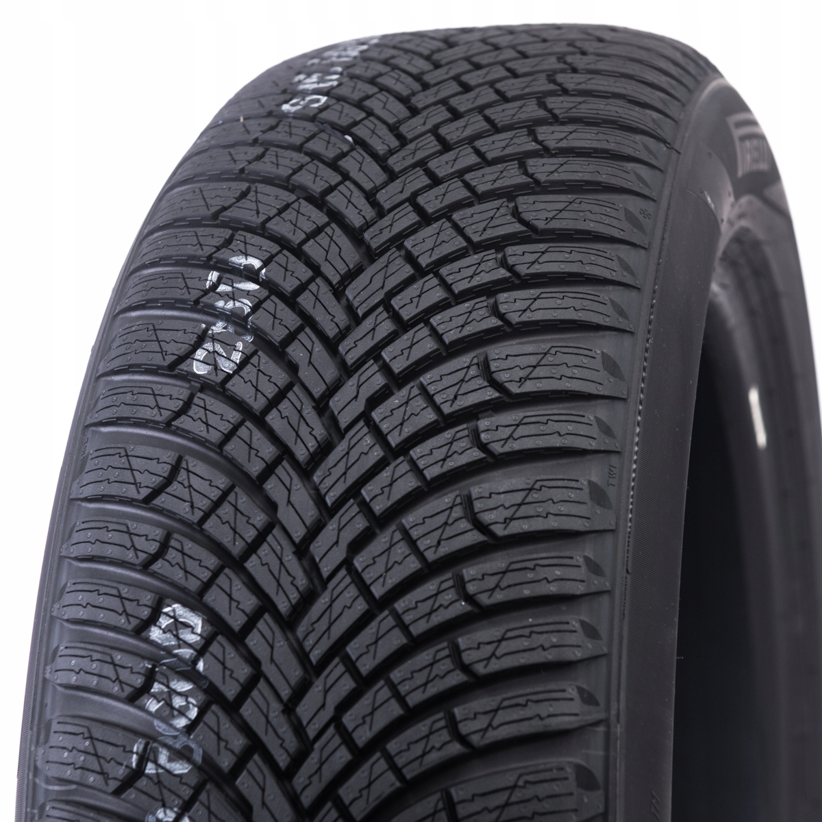 1x Pneumatika 195/60R18 Pirelli Cinturato Winter 3