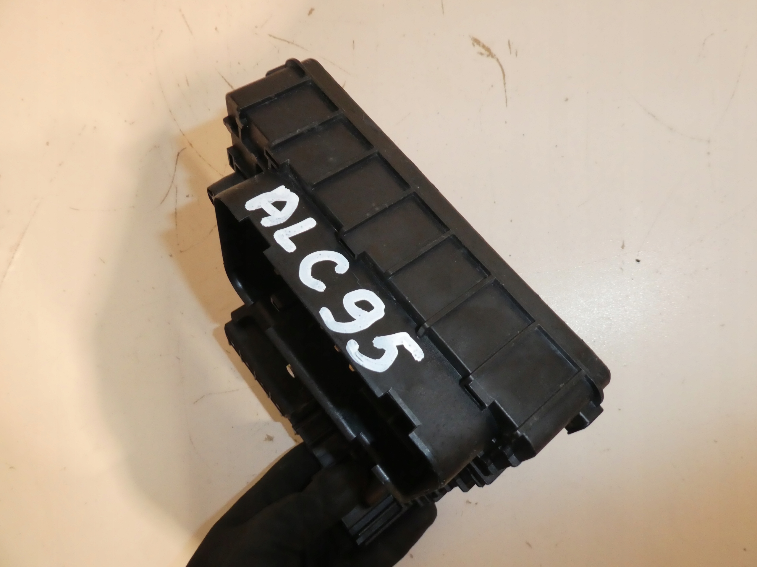 VW AUDI SEAT compartment electrical 3C0937125A