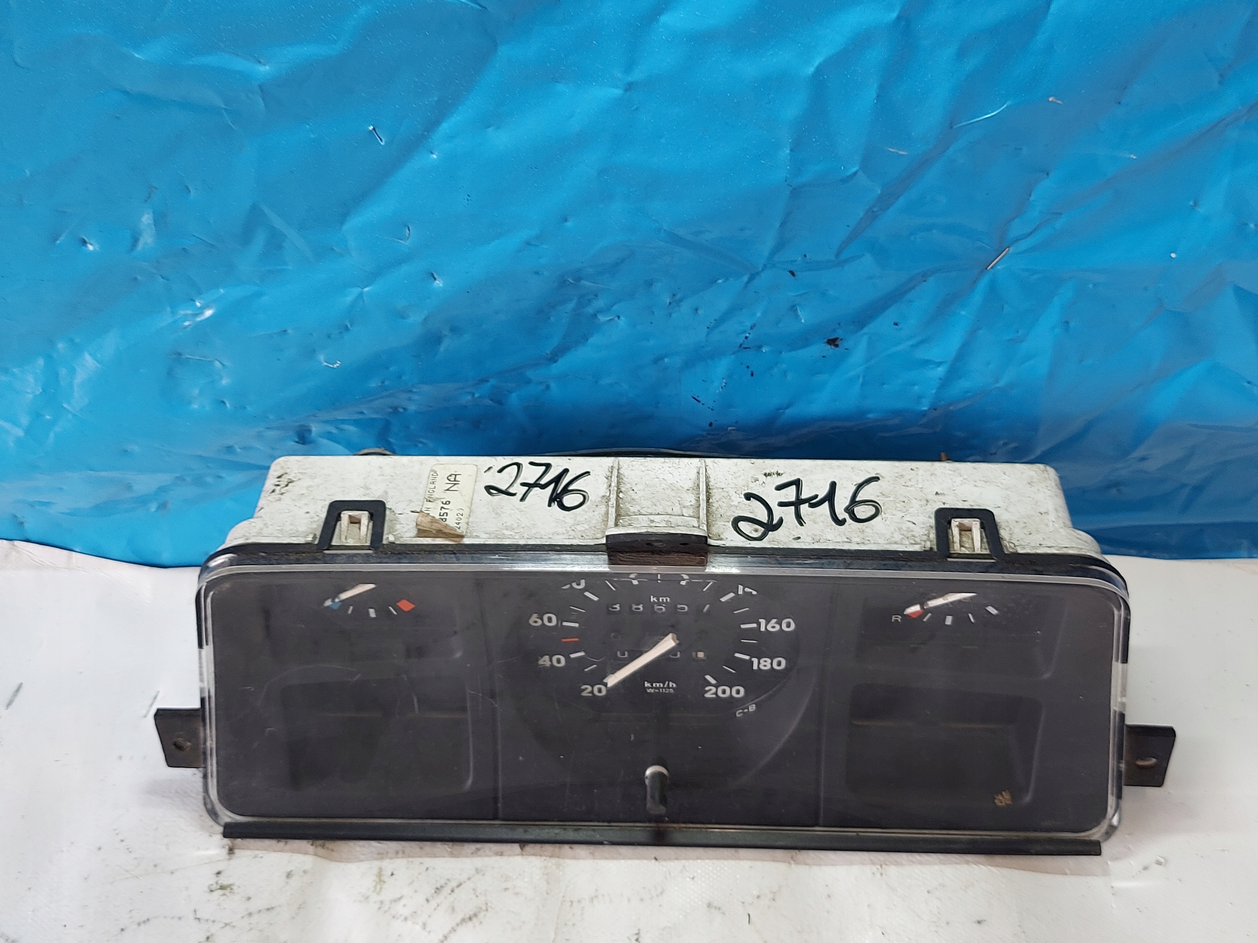 dials clock OPEL CORSA A 25064163