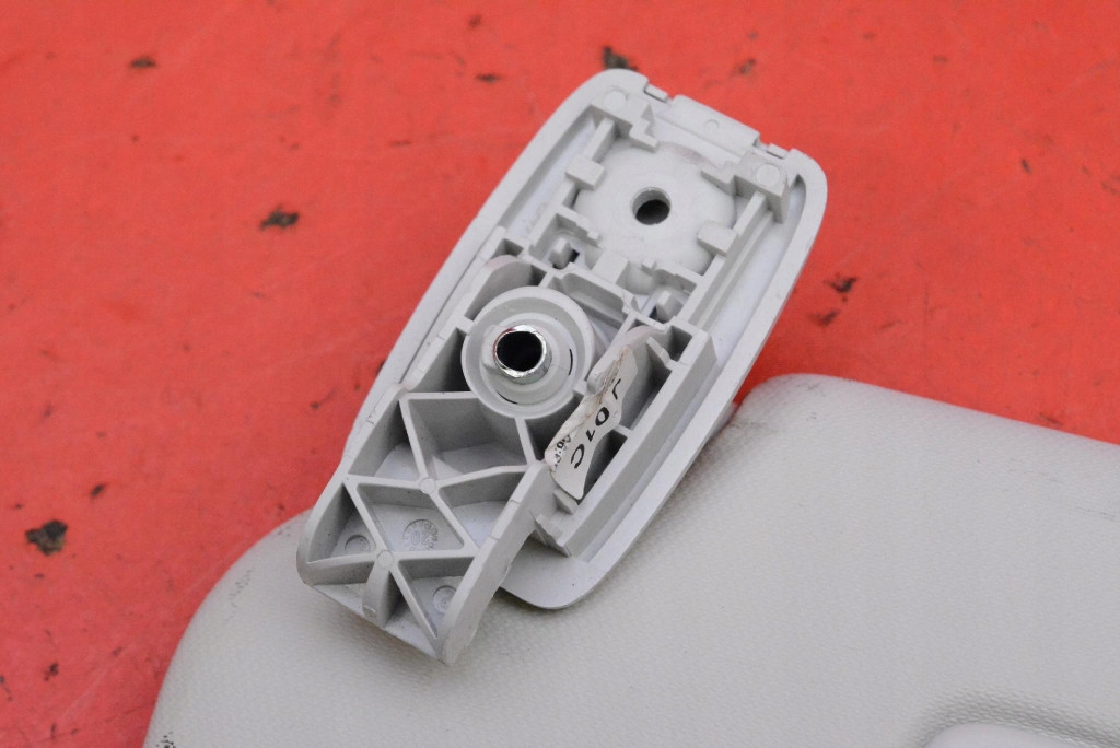 Blende Abdeckung PRZECIWSLONECZNA EU FORD FOCUS MK4 18-21