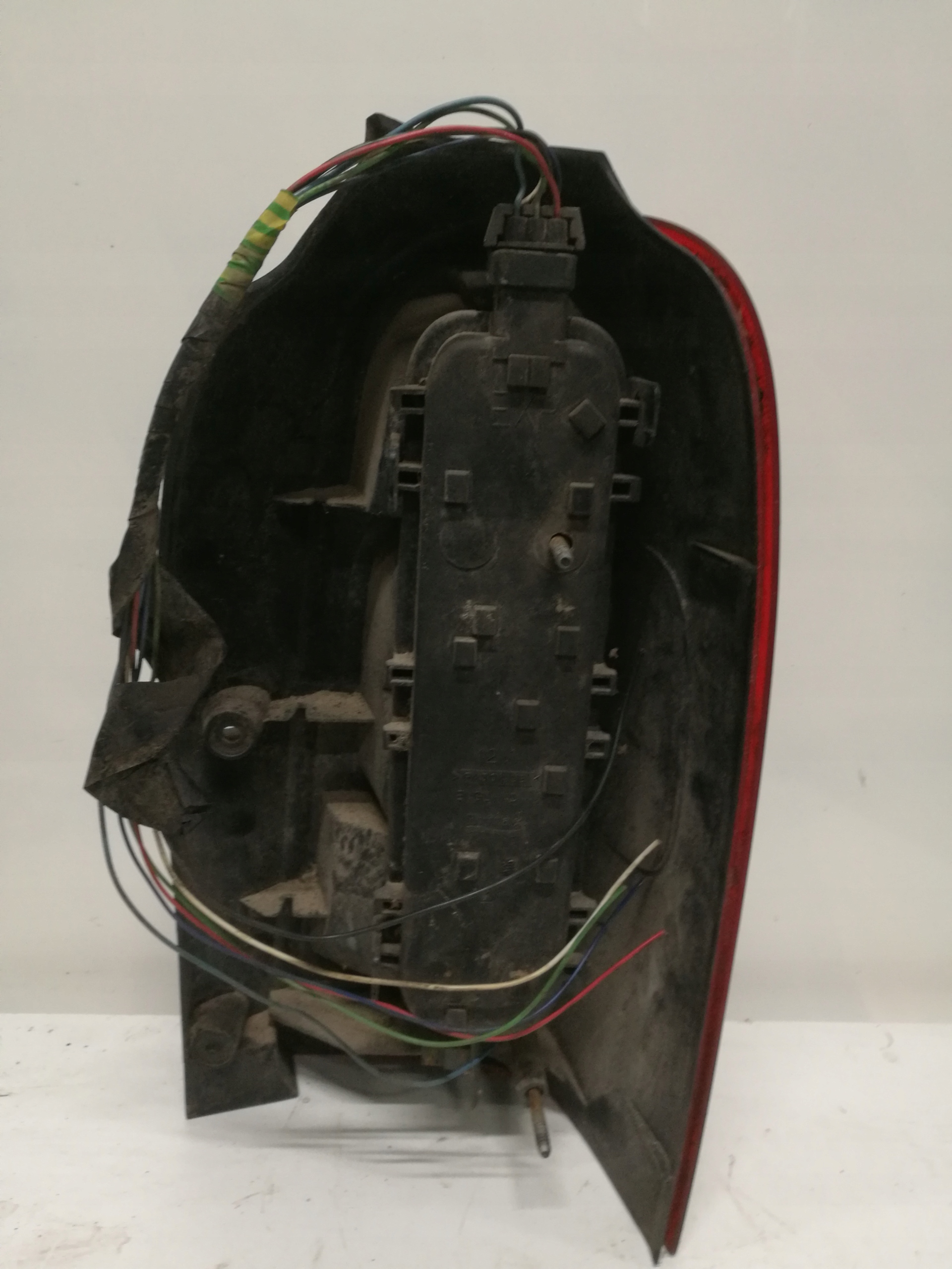 фонарь левый opel SINTRA