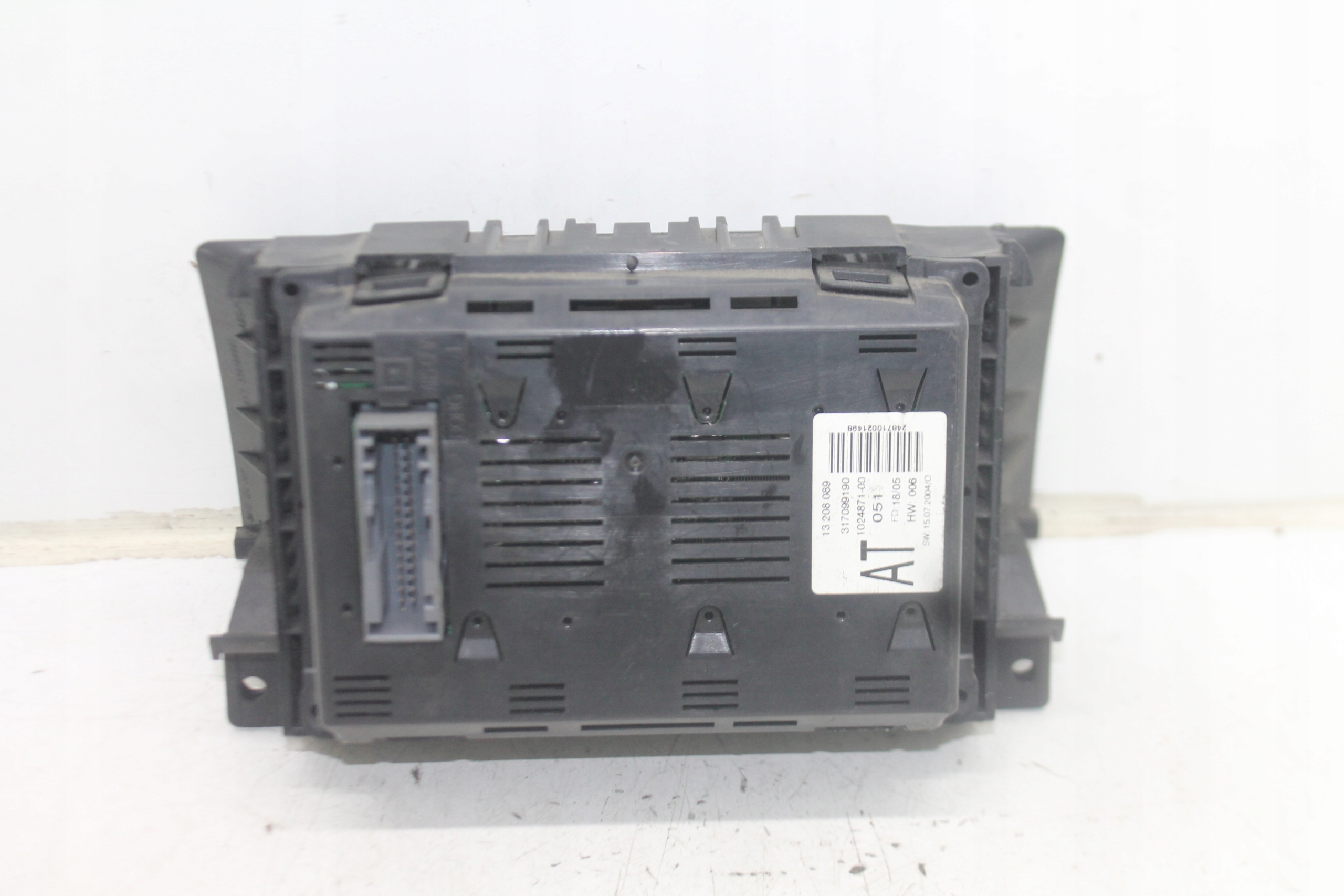 display clock 13208089 317099190 OPEL
