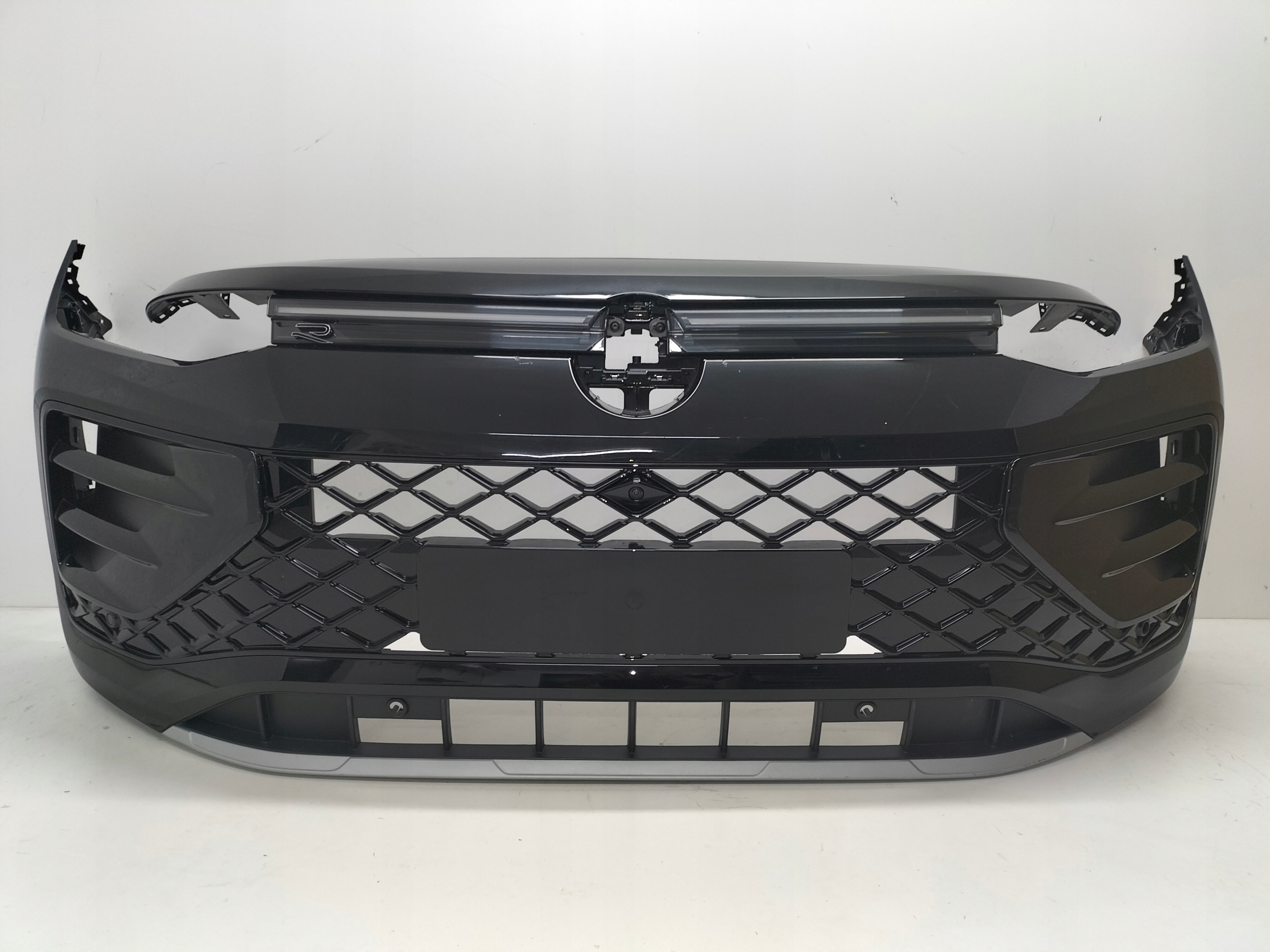 front bumper front VW TAYRON 24- R-LINE
