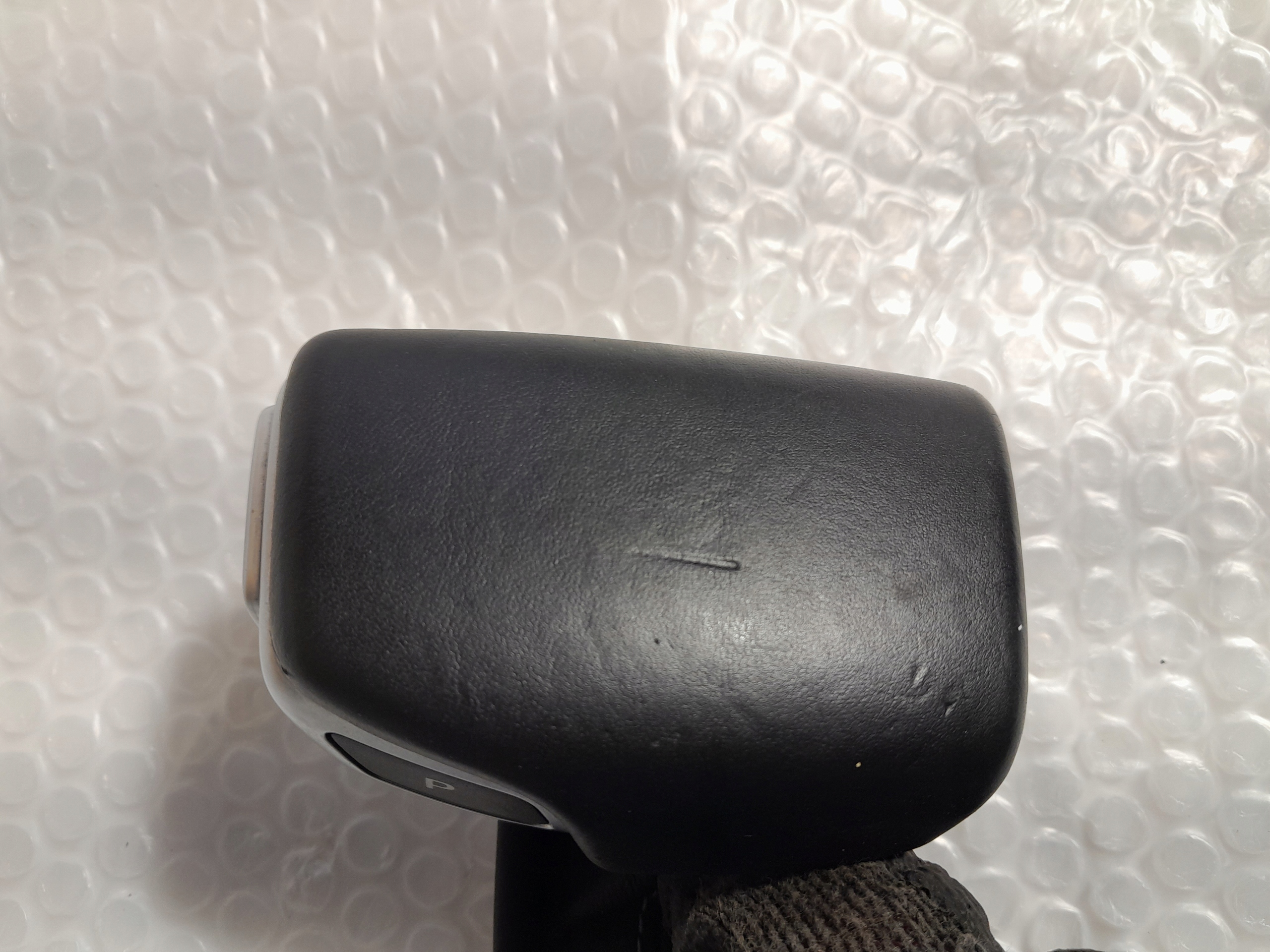AUDI A4 B9 LEVA CAMBIO BIALA NIC 100103334