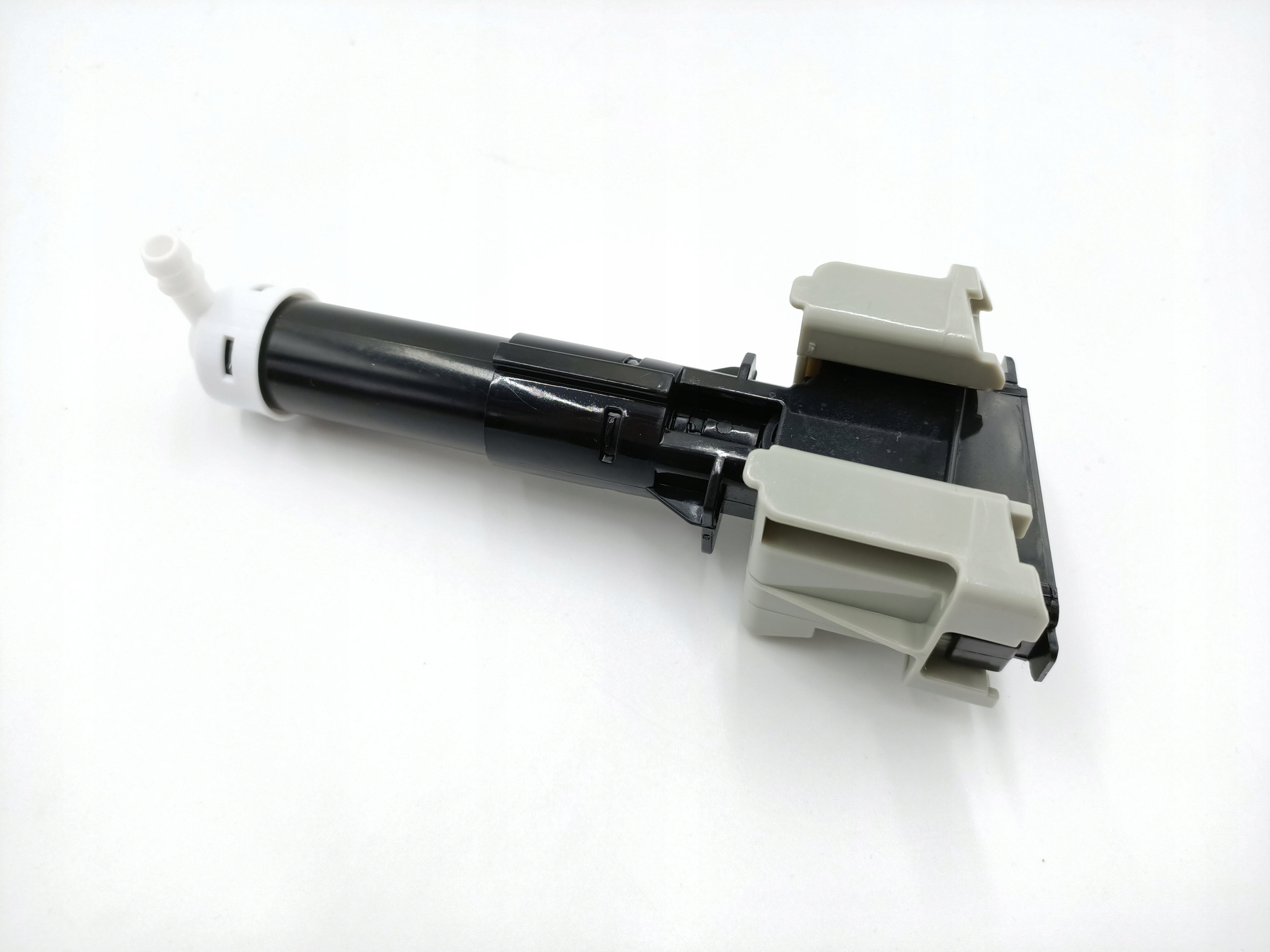 NOWY SPRYSKIWACZ REFLEKTORA MAZDA 6 GHR4 51 82X R Part manufacturer KAMEX