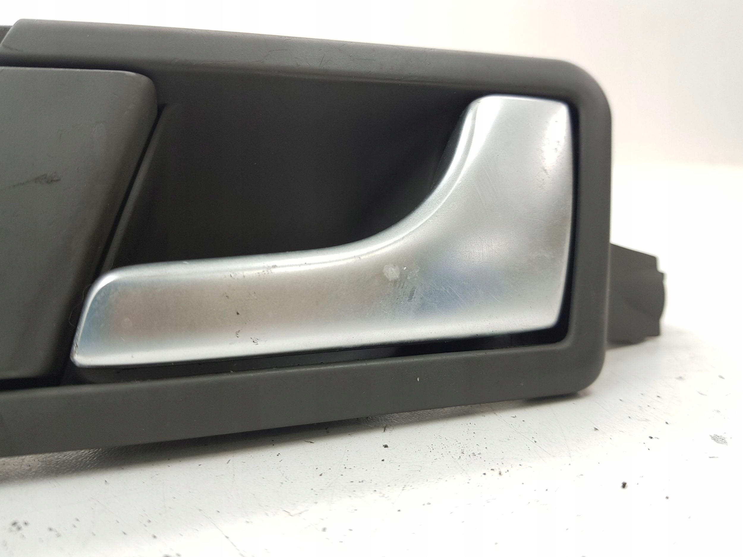 Audi A2 2000 ручка двери внутренняя правая передней