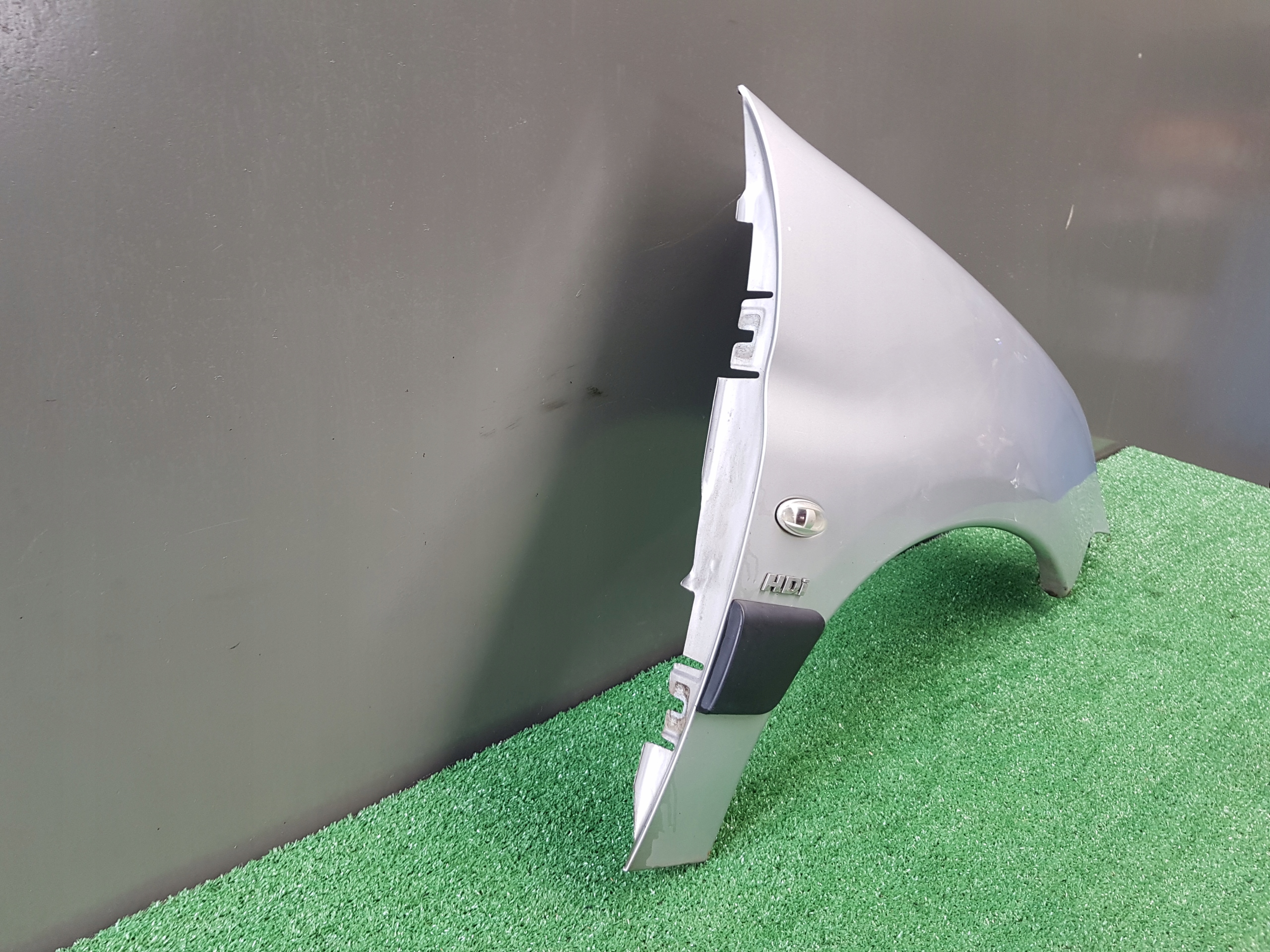 fender right front LIFT PEUGEOT PARTNER 1 EZRC