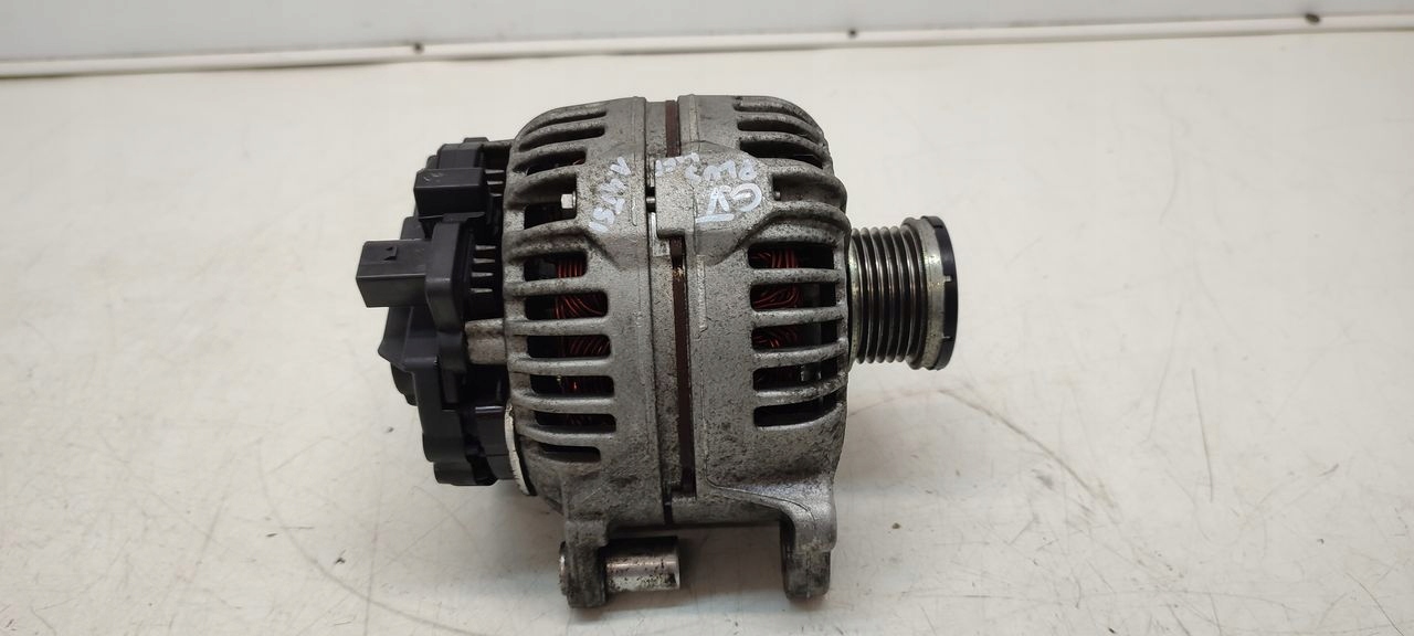 alternator VW Golf V plus 1,4 TSI
