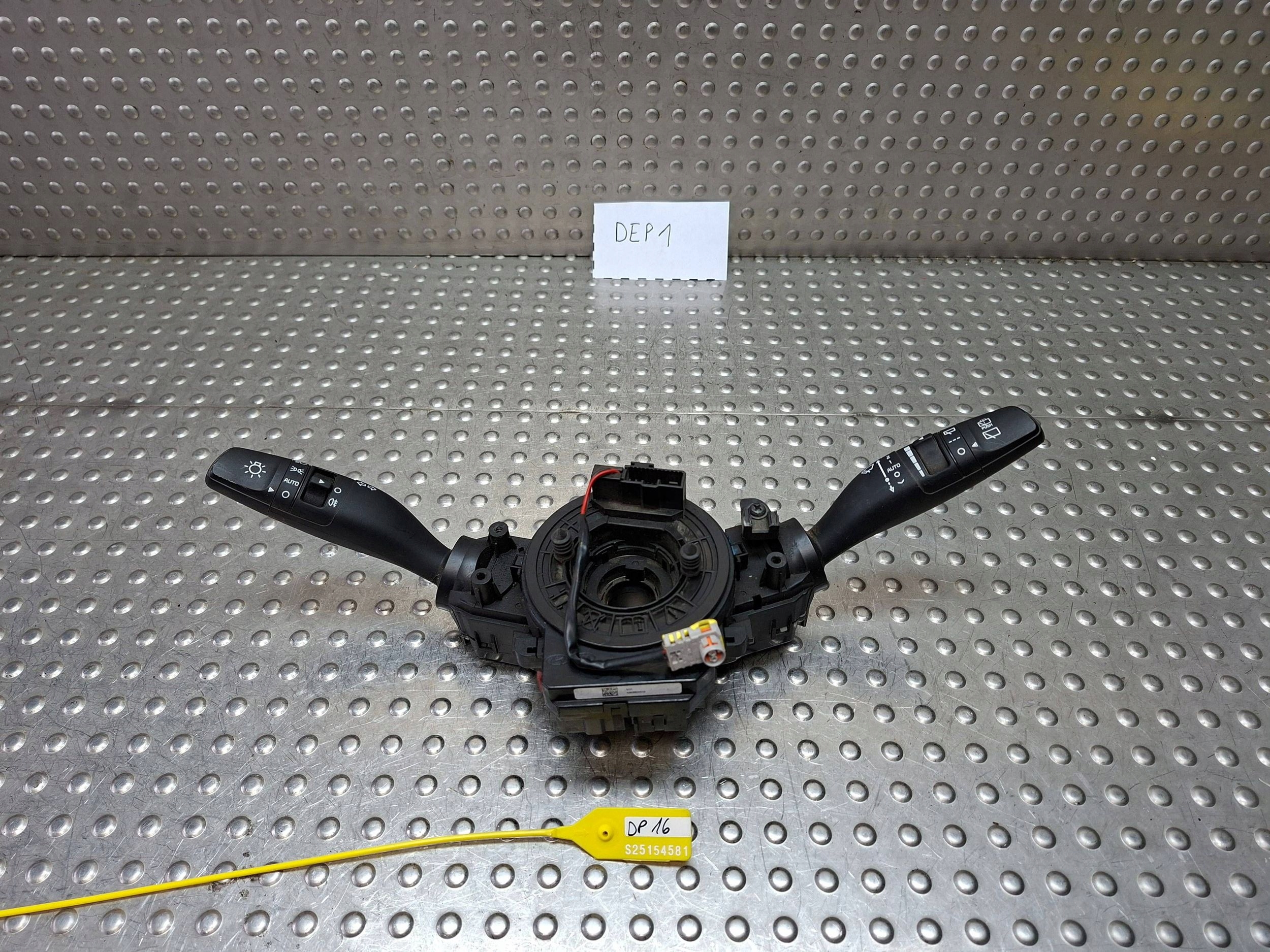 steering wheel levers and controls control ring KIA OPTIMA 15- 93480-D4000