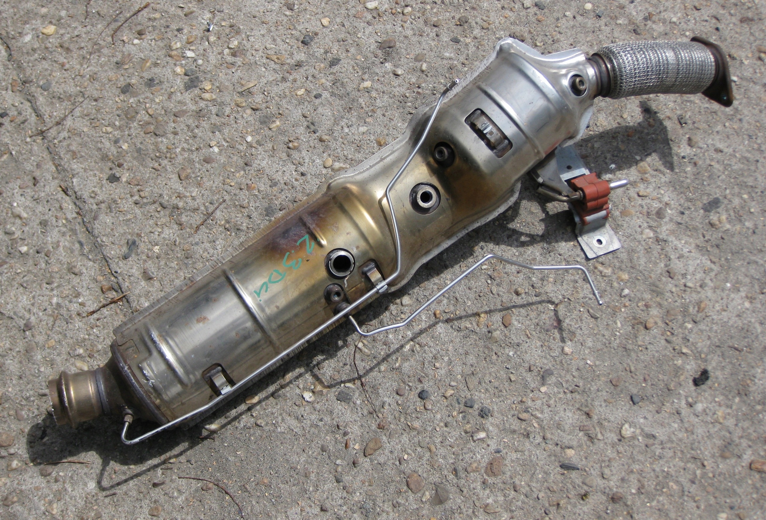 RENAULT MASTER III LIFT 2.3DCI catalyst DPF 201006208R