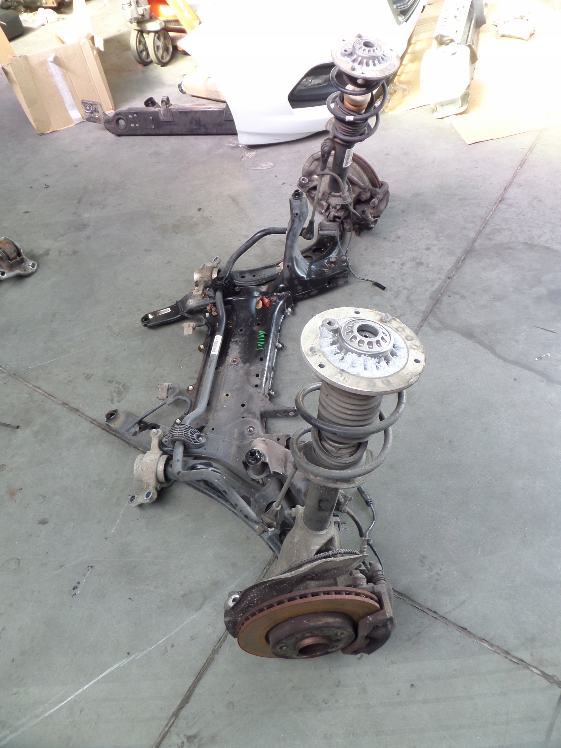 Mini r56 r55 r57 subframe axle beam axle beam front