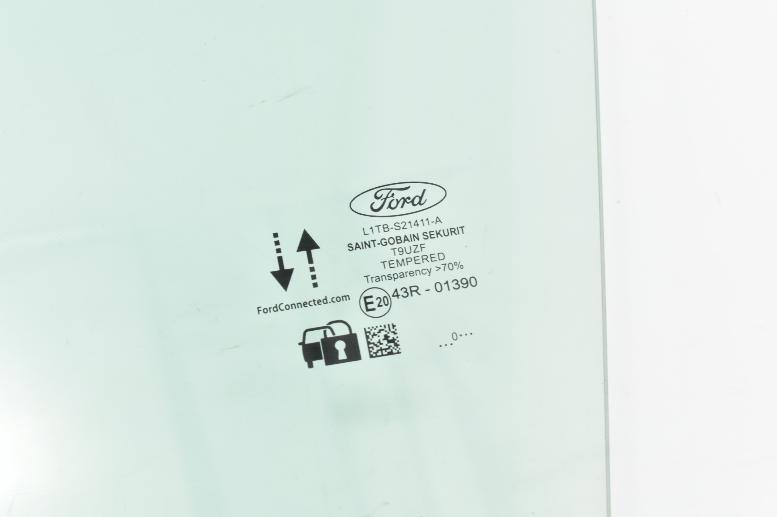 SZYBA DRZWI LEWY PRZÓD L1TB-S21411-A FORD PUMA II MK2 2020 Producent części Ford OE