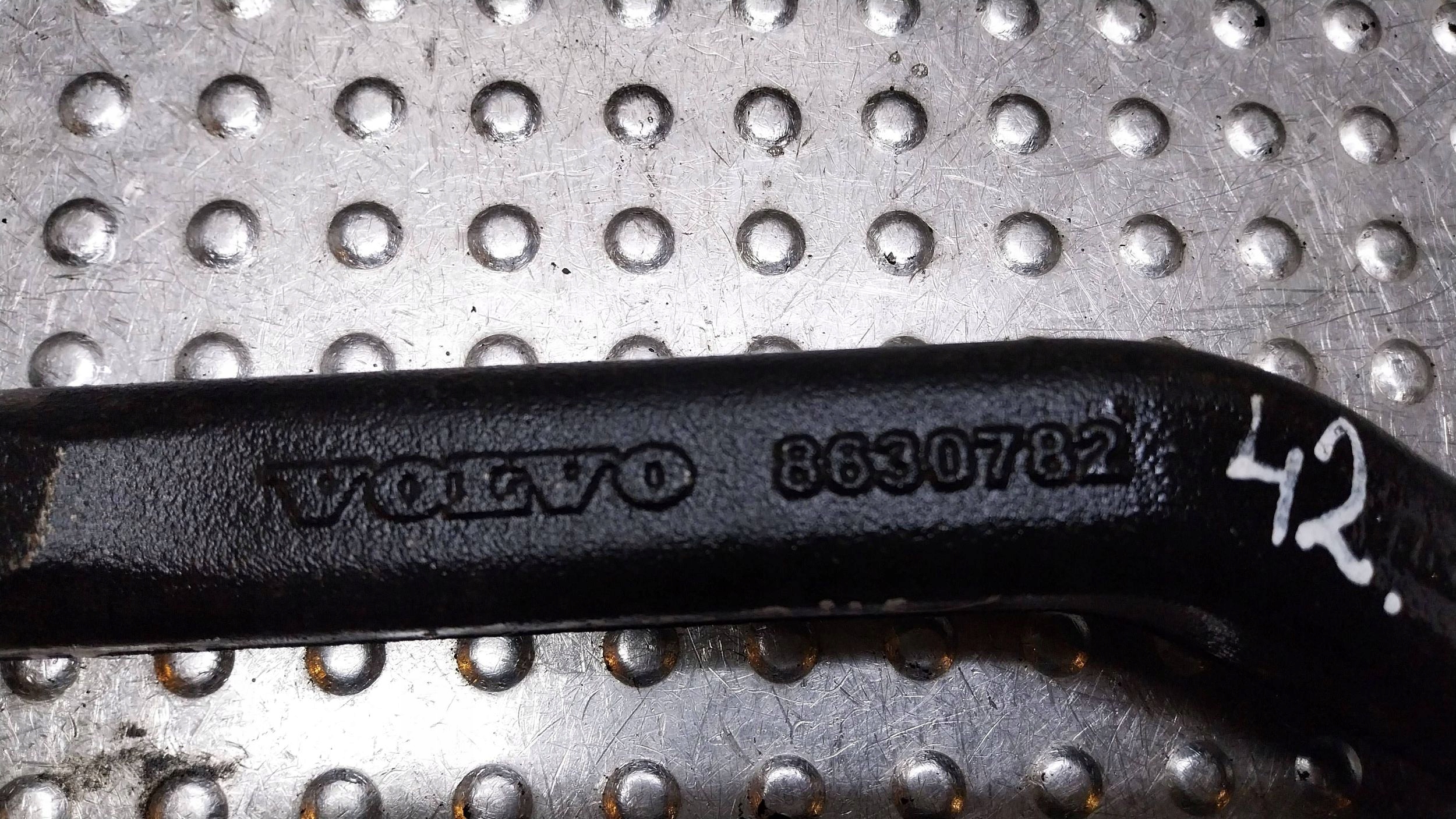 Querlenker links heck 8630782 VOLVO XC90 1 und 2.4 D5 AWD