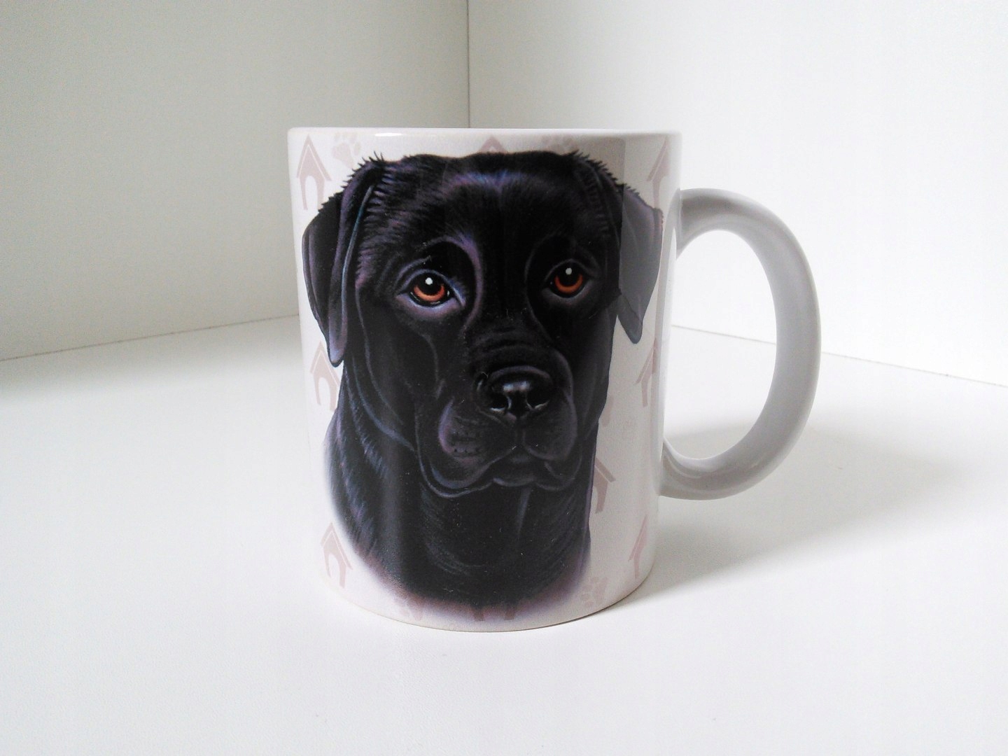 

Kubek ceramiczny z motywem i napisem- Labrador