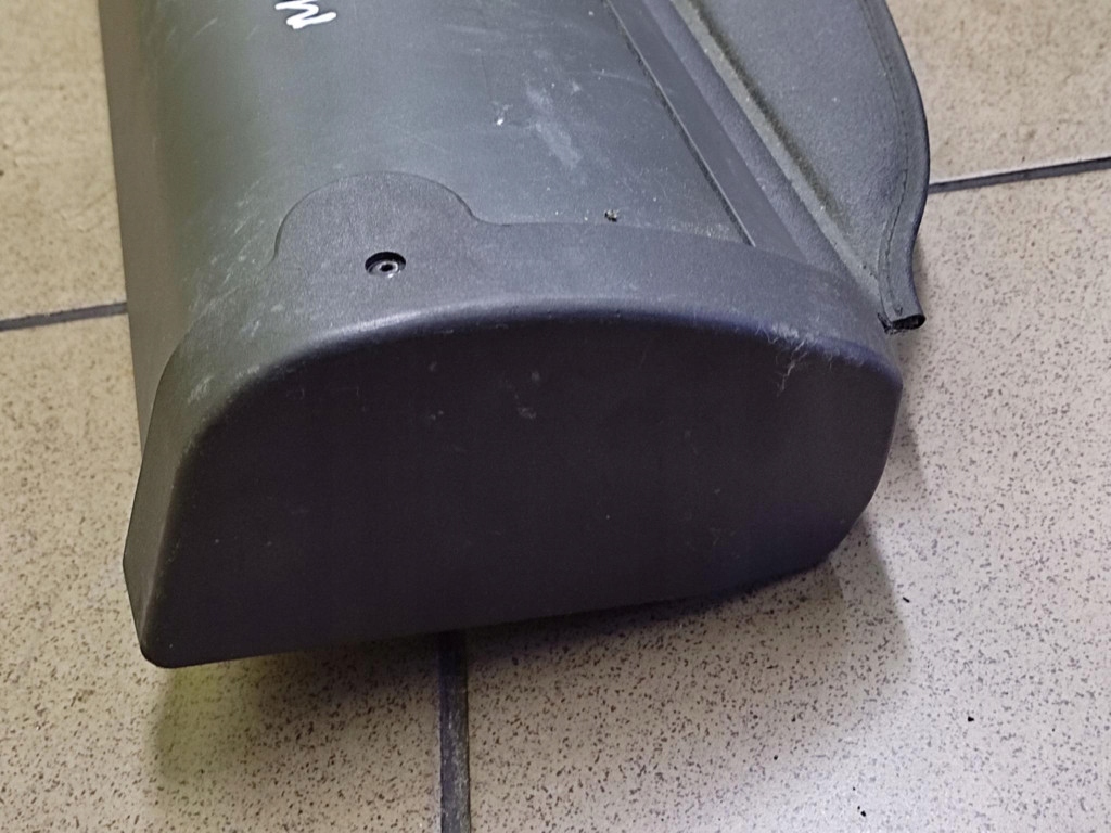 MERCEDES W211 blinds boot
