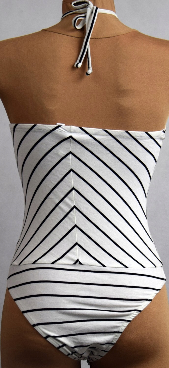 BODY W PASKI WIĄZANE BEZ RĘKAWÓW S Marka Inna marka