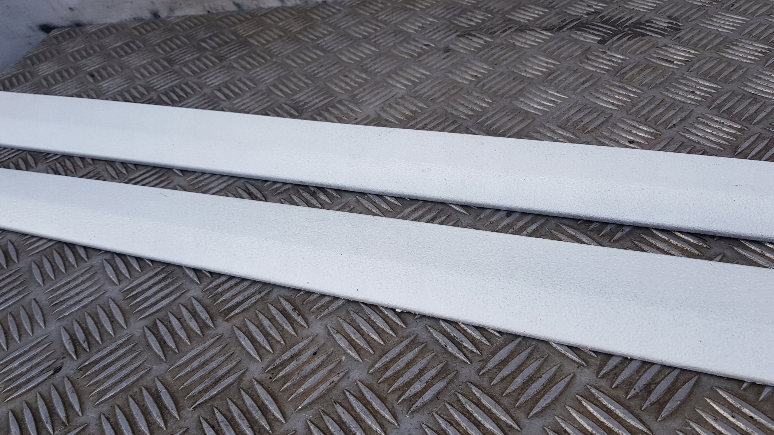 MERCEDES W203 moulding door right / left front