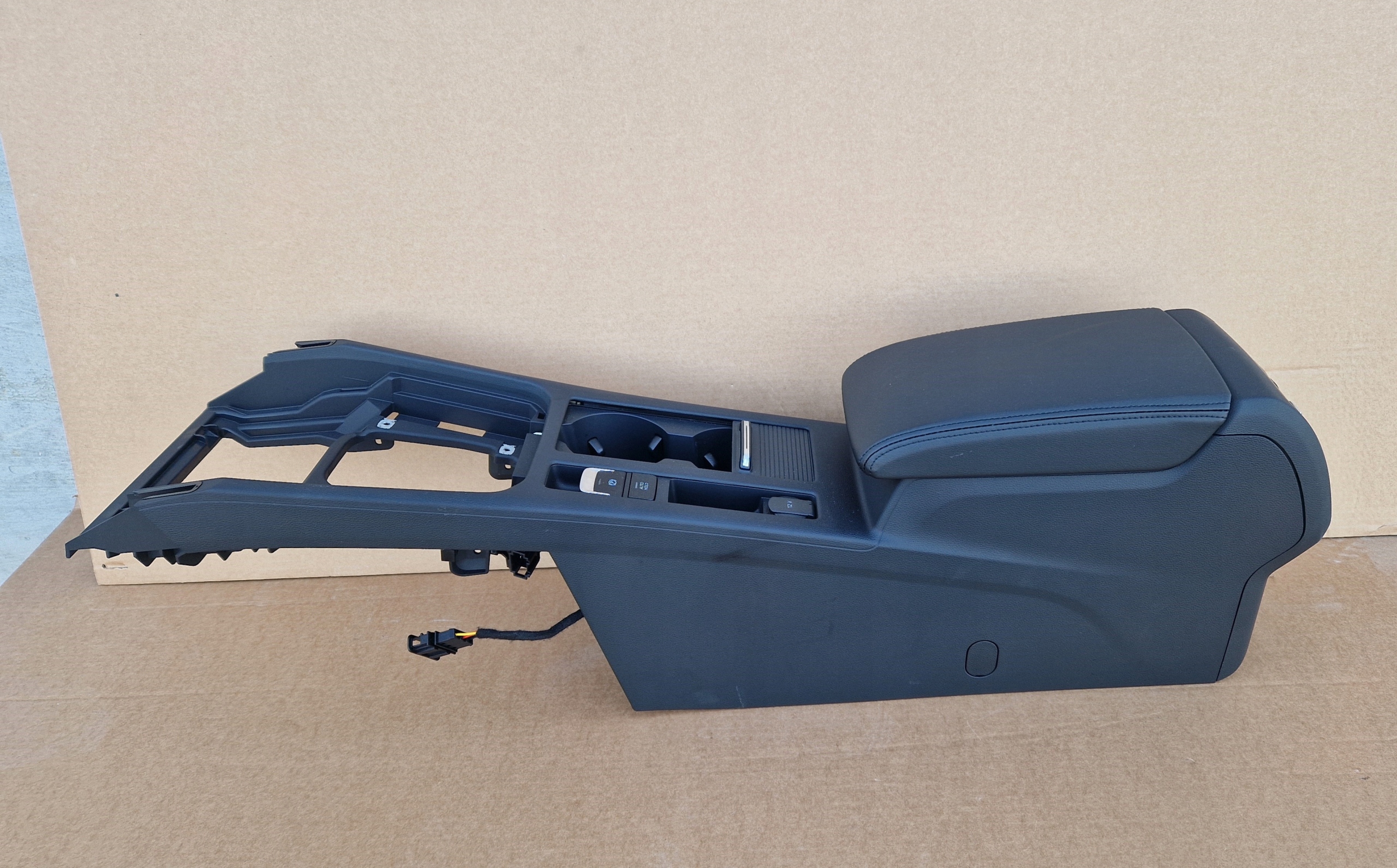 armrest leather tunnel blower fan control unit VW PASSAT B8 LIFT