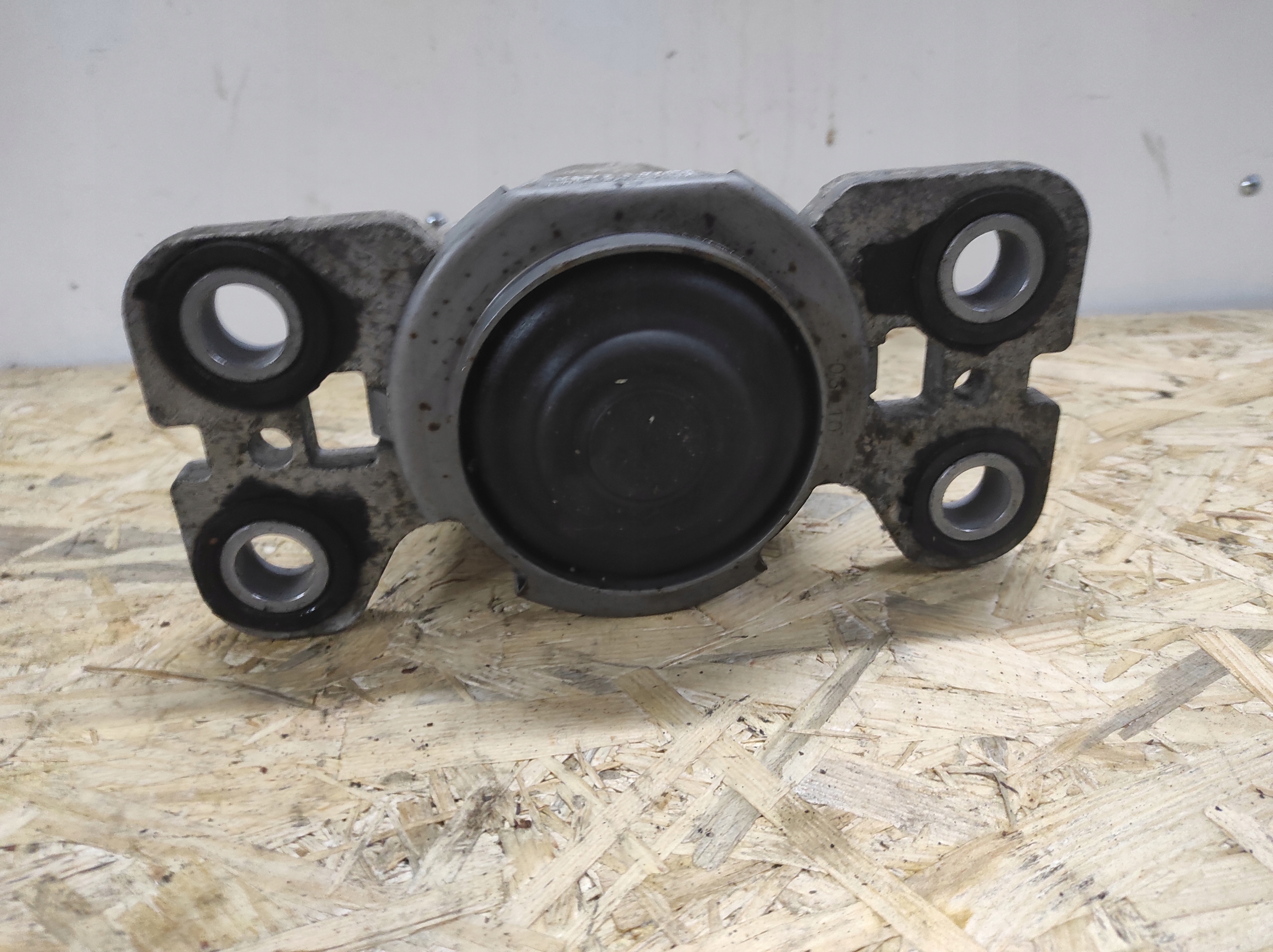 gearbox mount JAGUAR E-PACE E PACE X540
