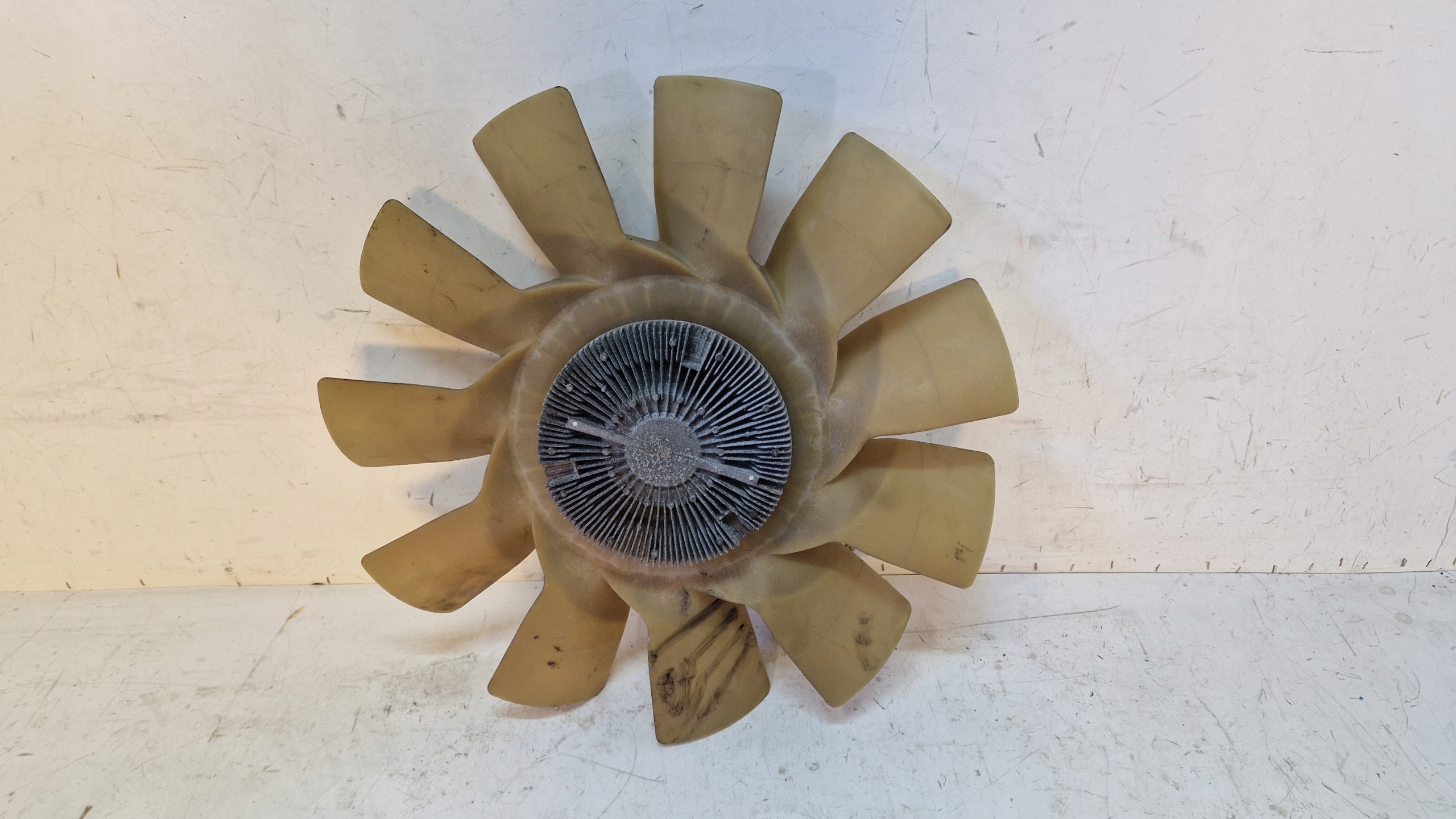 Муфта В'язкий вискомуфта Виско Scania V8 2035611