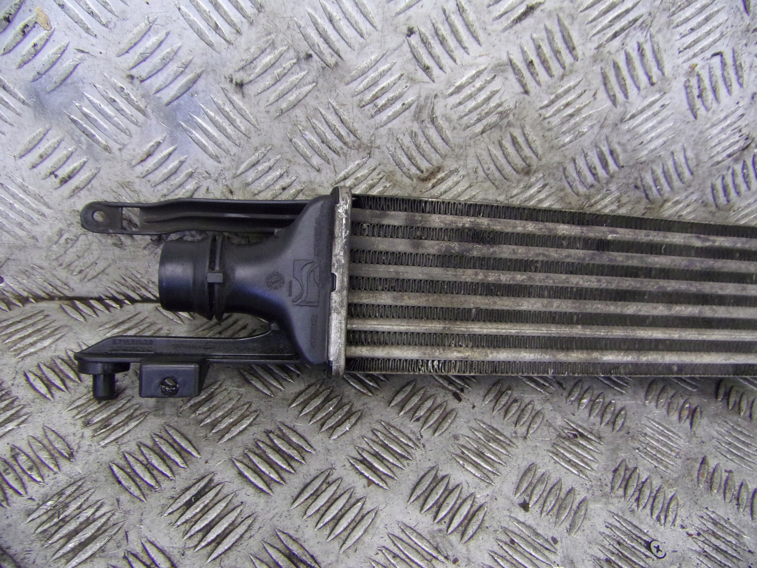 INTERKULER intercooler OPEL CORSA D 55702194