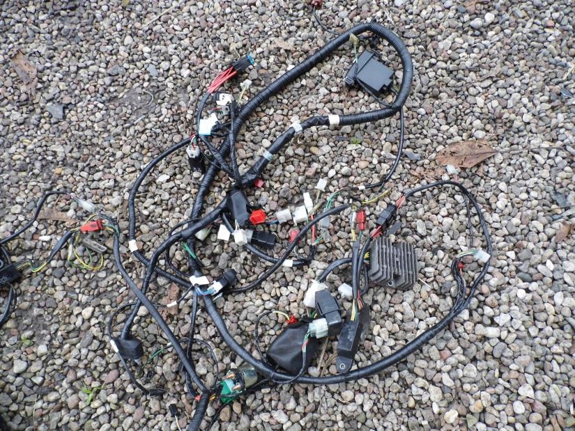 SYM GTS 125 4T WIĄZKA INSTALACJA+MODUŁ+REGULATOR