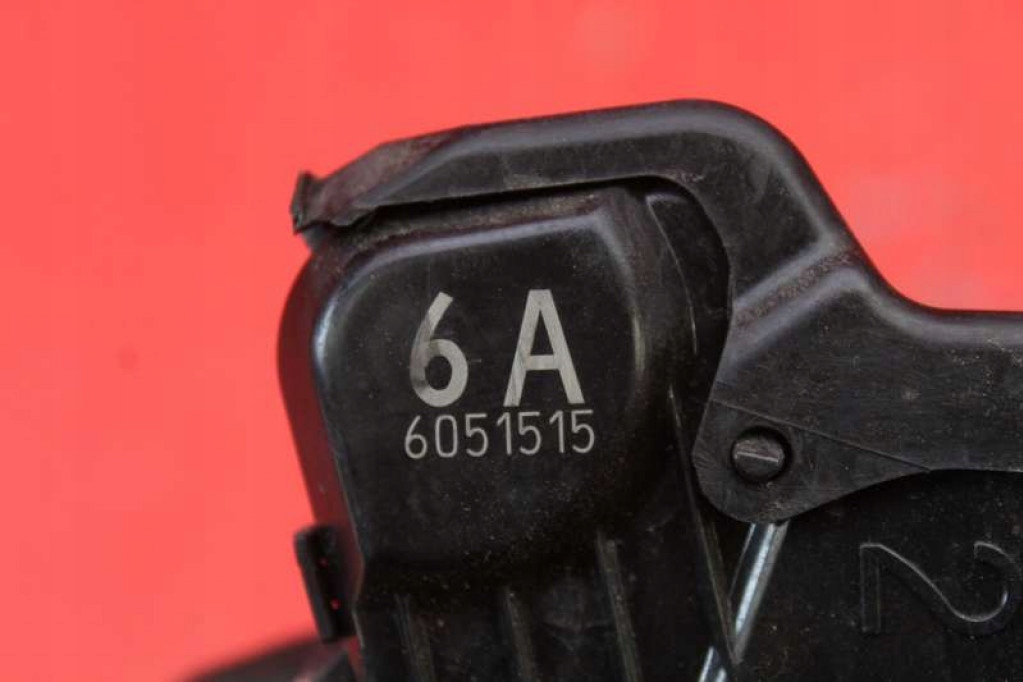 lock door left front front EU TOYOTA RAV 4 3 III 05-08