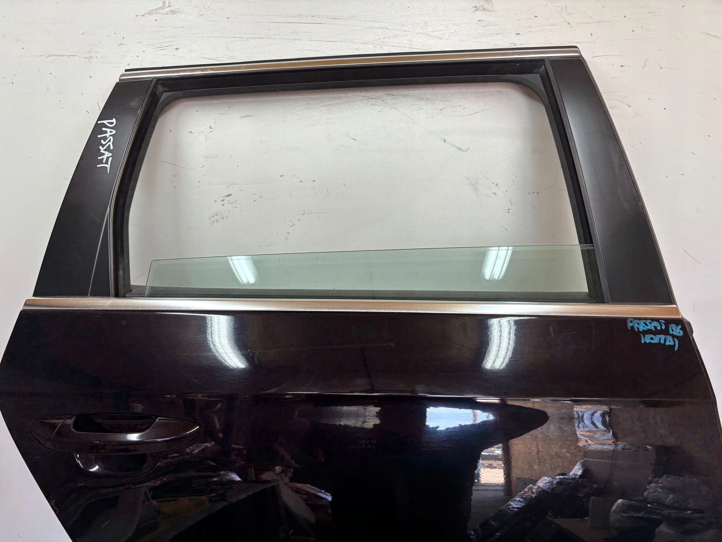door rear part rear. right VW PASSAT B6 KOMBI