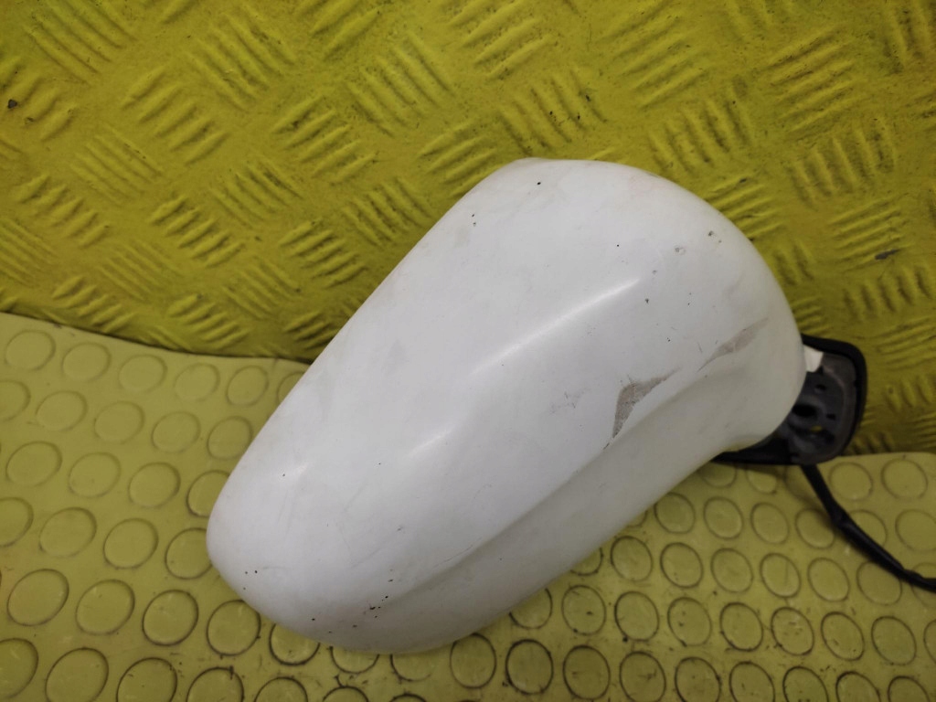 SUZUKI LIANA mirror right 5 PIN
