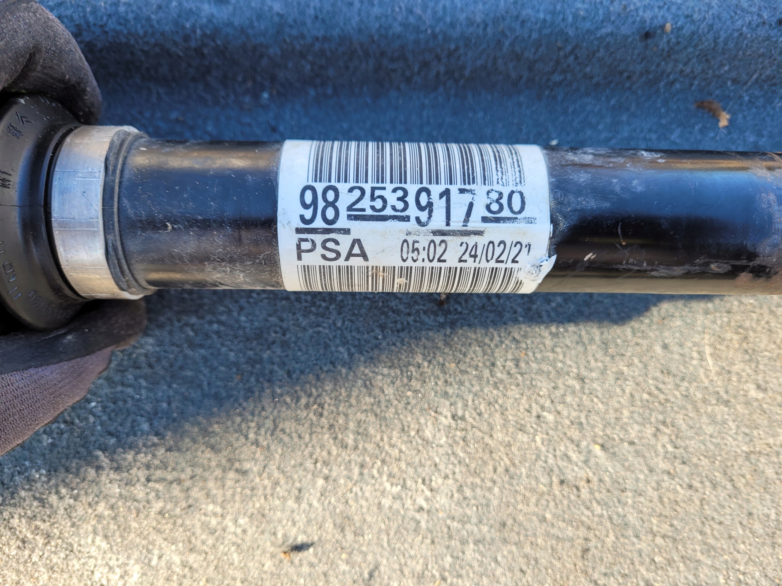 semi-axis right PEUGEOT 208 II 2 1.2 petrol MANUAL