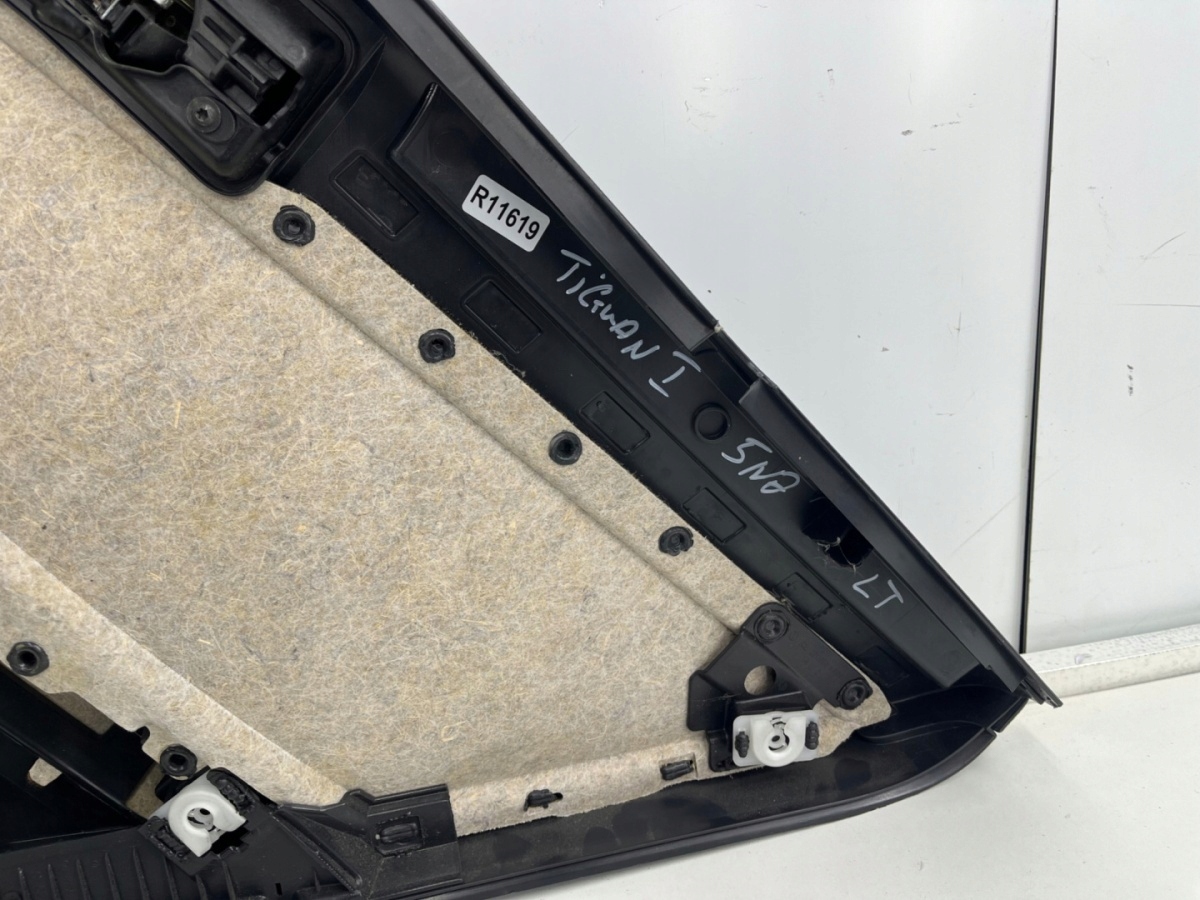 дверные карты volkswagen oe 5N0867211