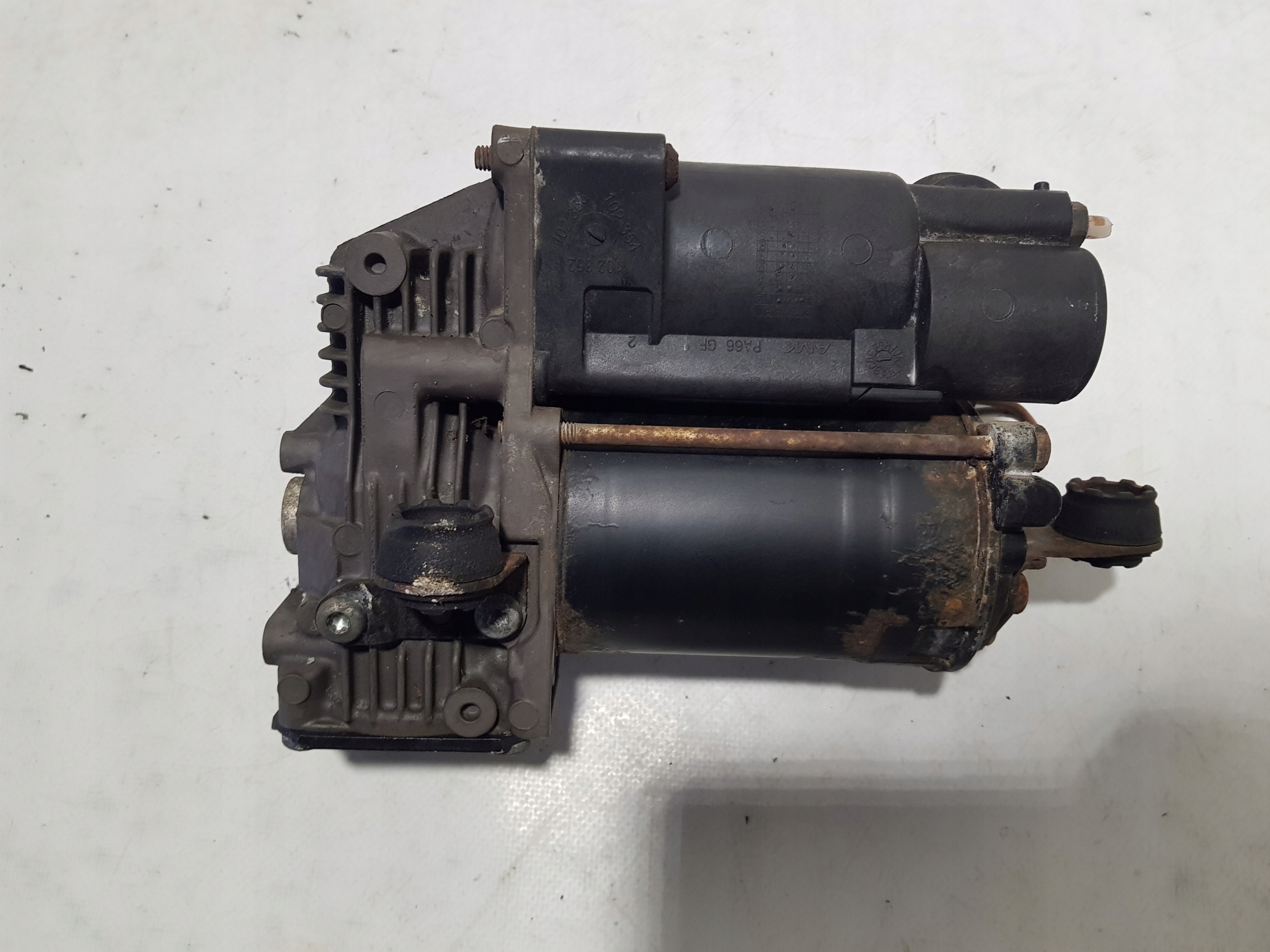 compressor; springing AIRMATIC MERCEDES W251 2513201004