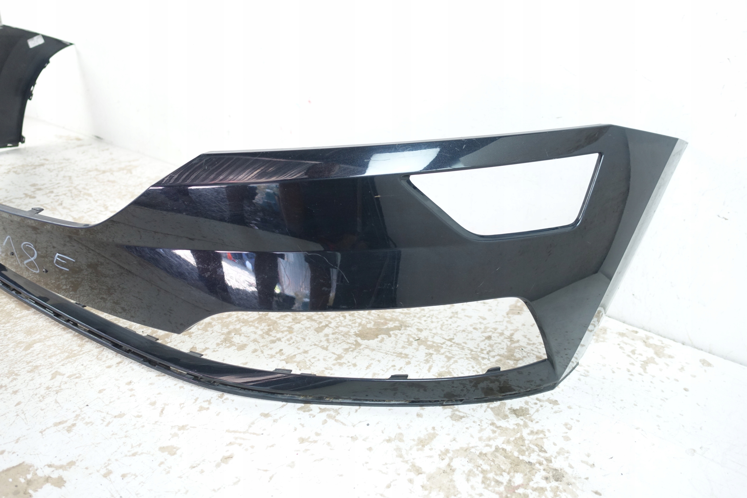 SKODA KAROQ 57A 2017- bumper front front 57A807221