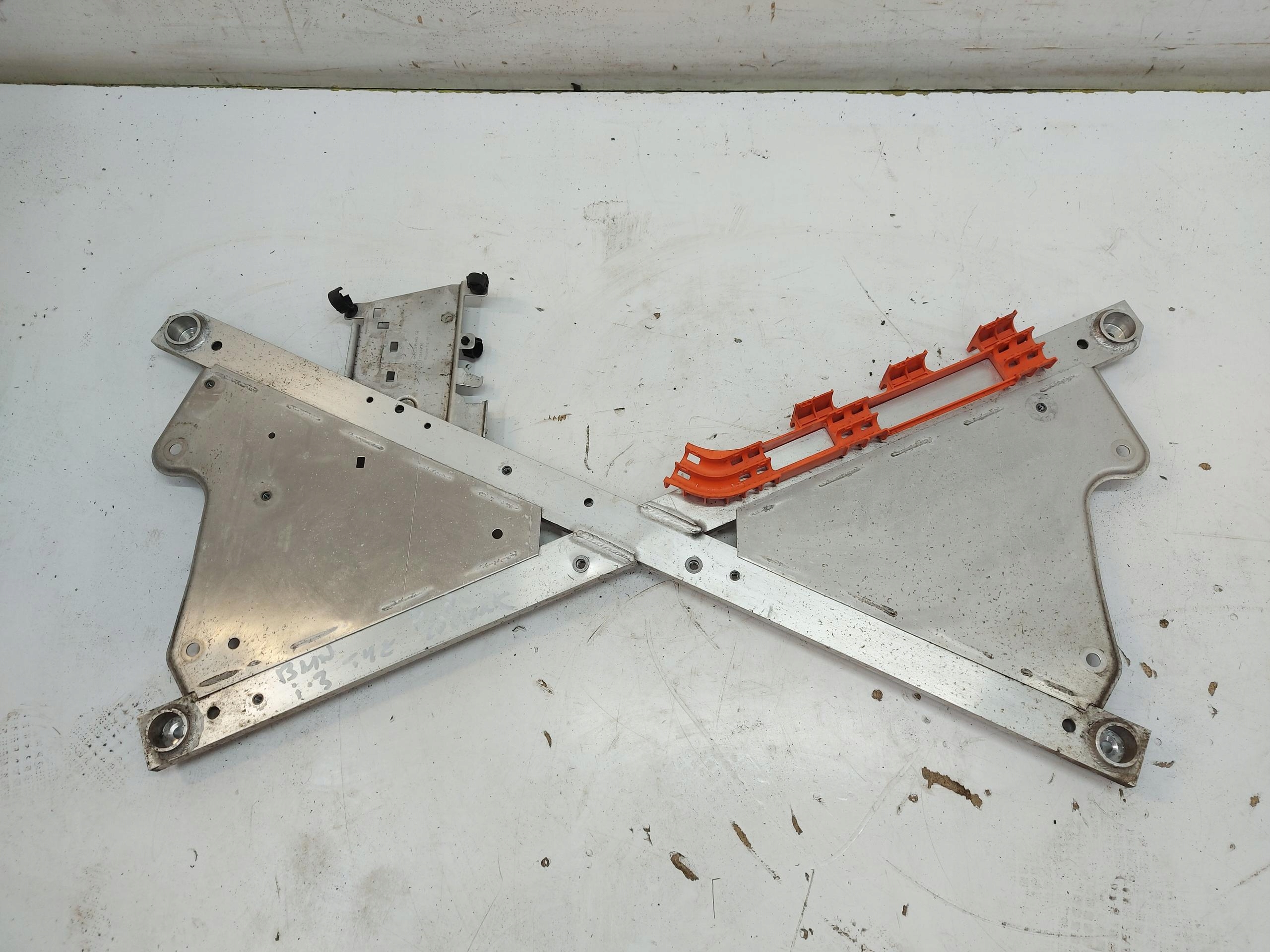 BMW i3 i01 REX Support plaque Console Traverse Arrière 9269846