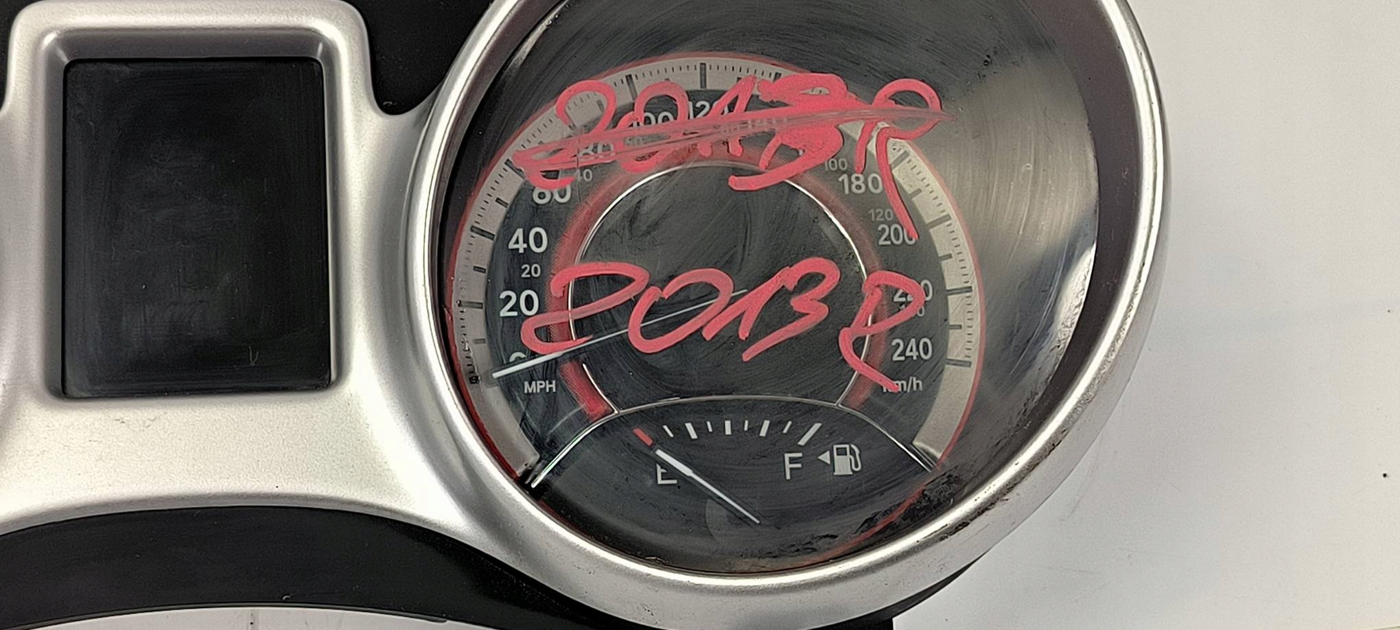 dials clock 05091887AC FIAT FREEMONT