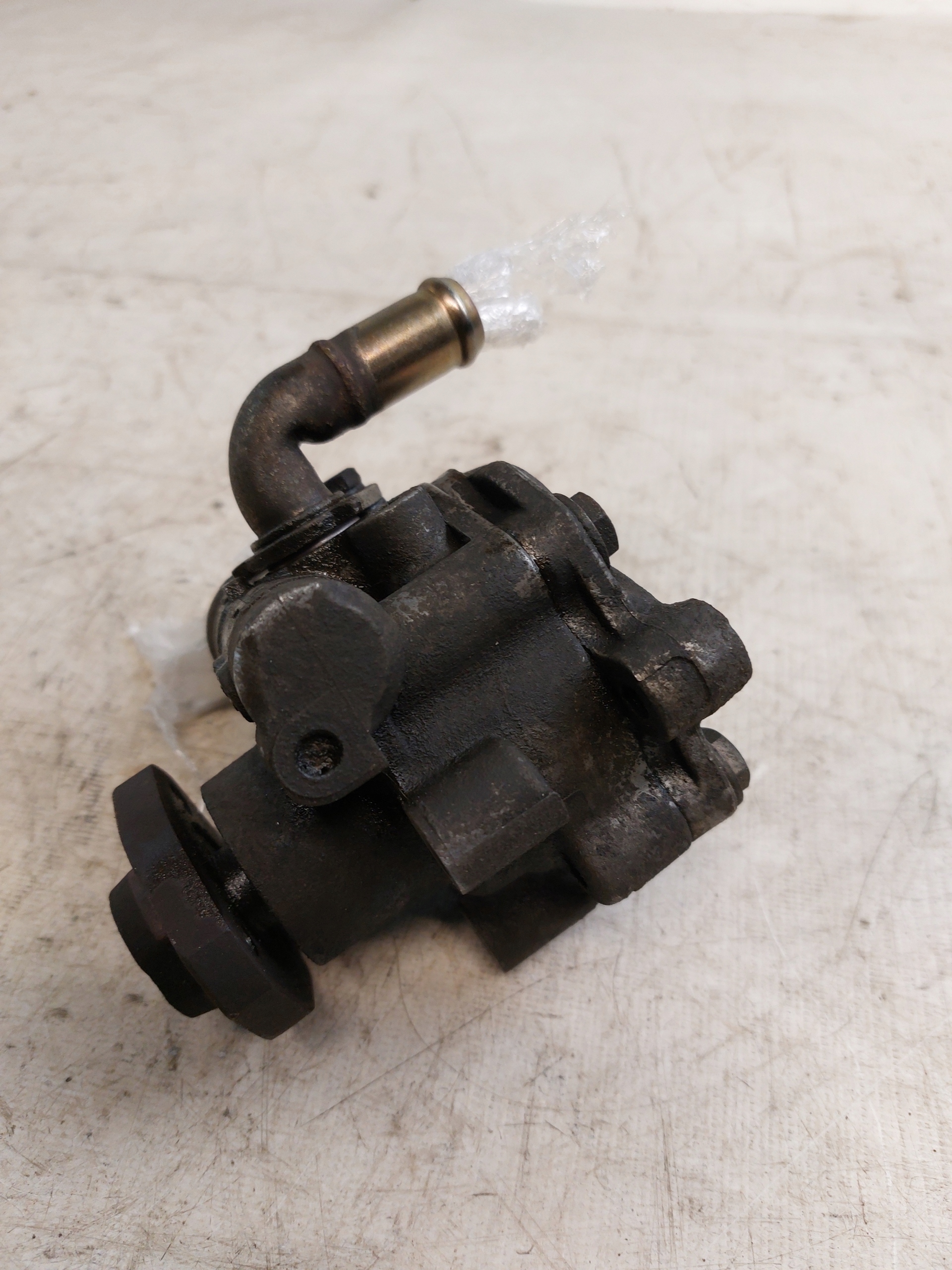 Pompa servosterzo VW GOLF IV 1.6 8V